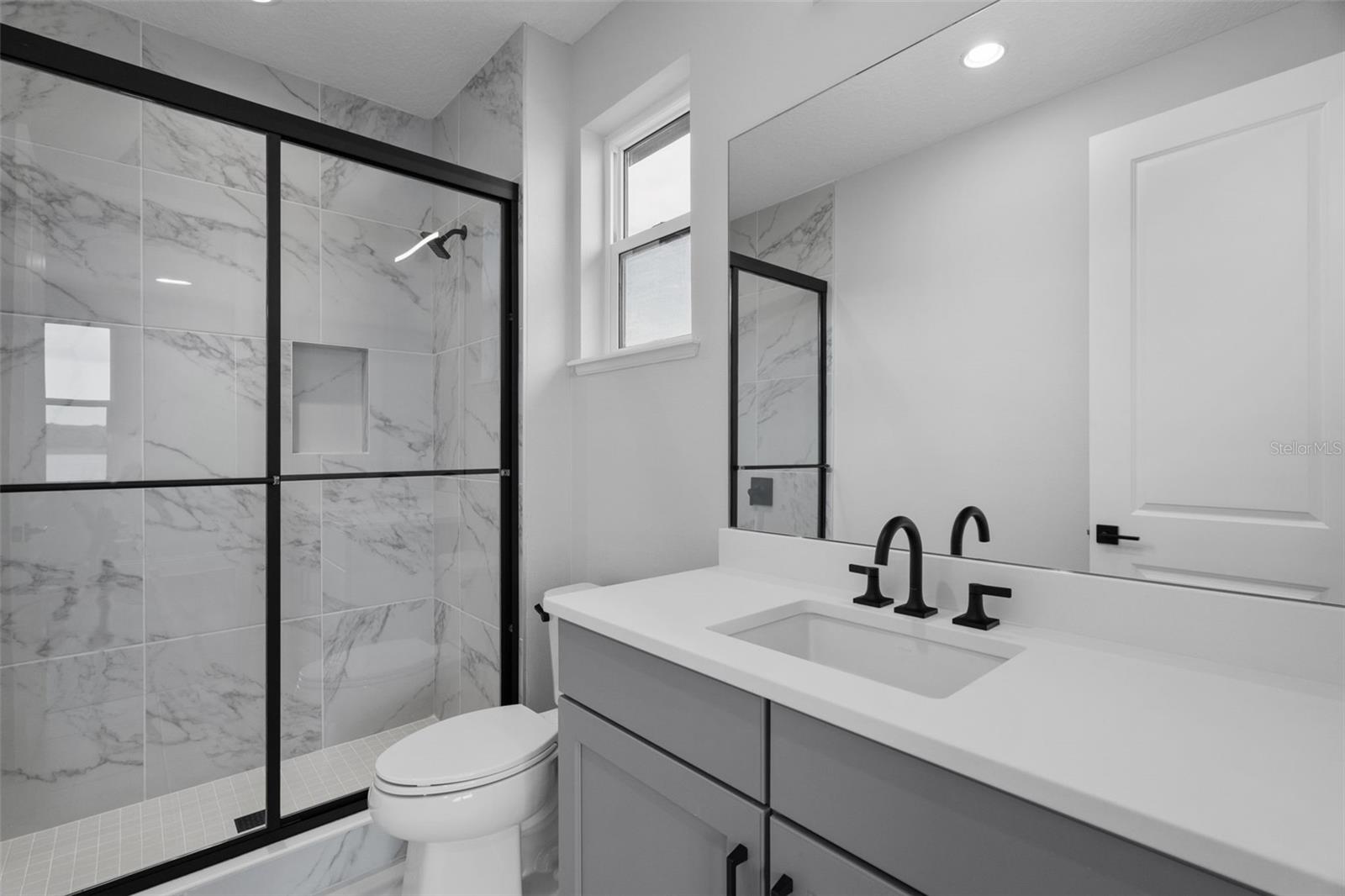 16708 Bolsena Dr Property Photo 18