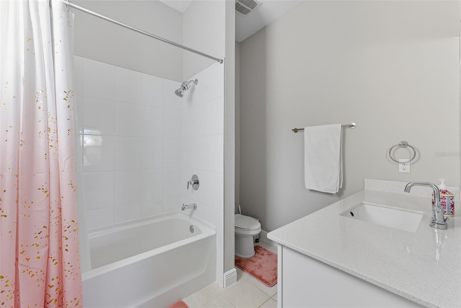 5211 Citrus Leaf Blvd Property Photo 22