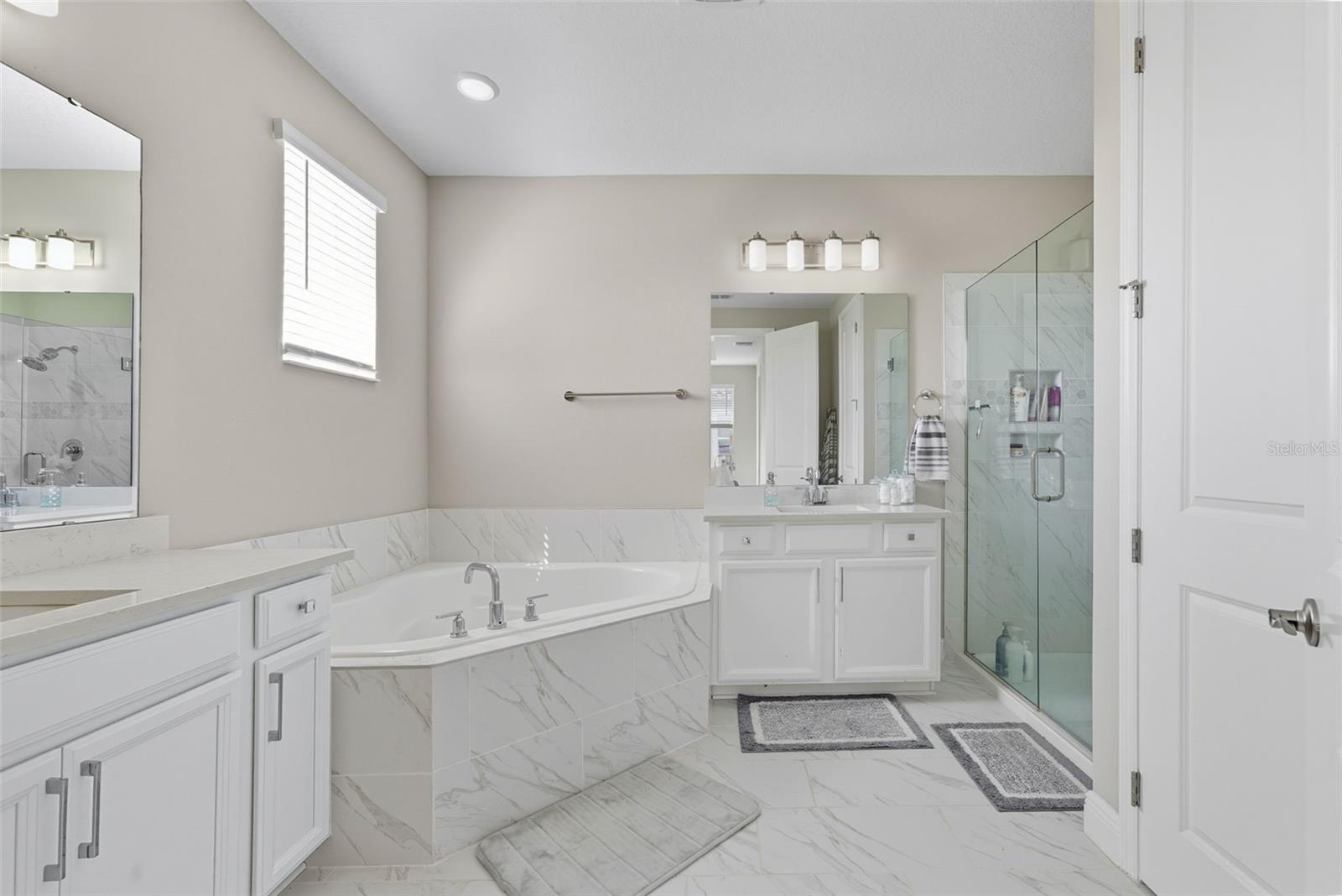 5211 Citrus Leaf Blvd Property Photo 35