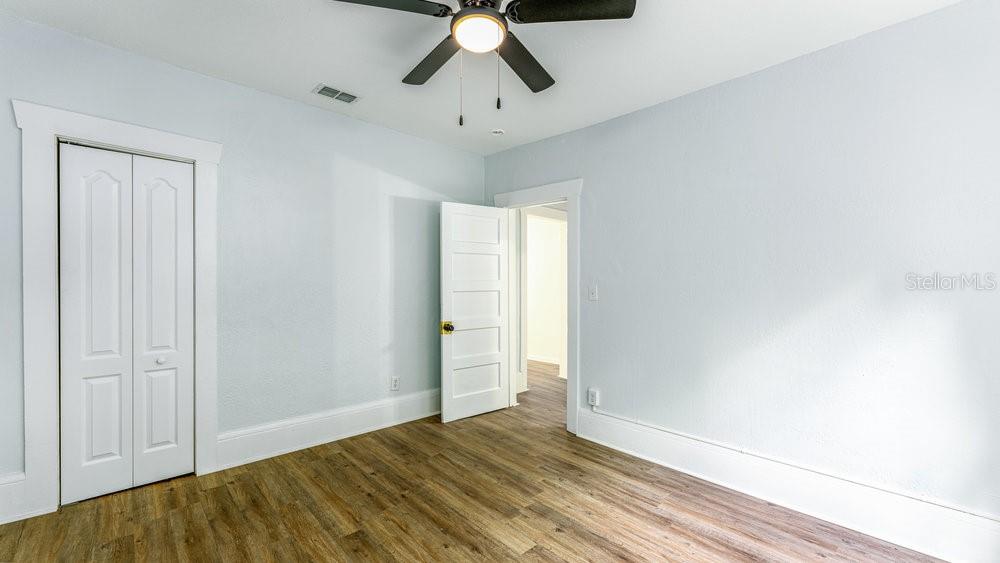 912 E Carolina Ave Property Photo 12