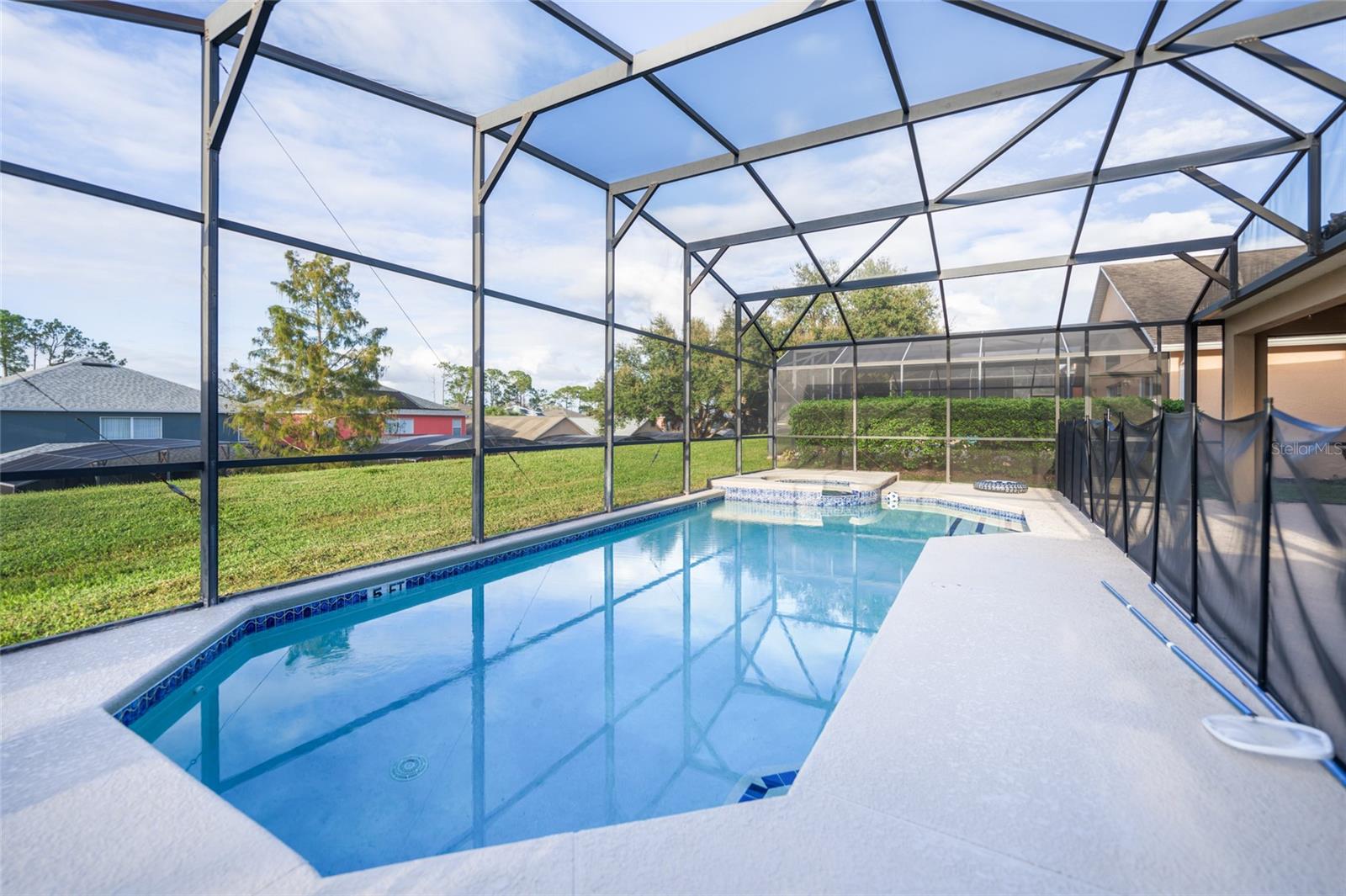 O6373101 Property Photo 26