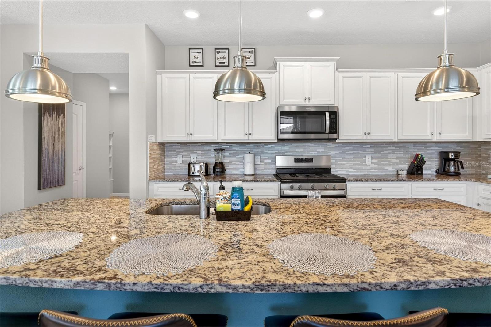 7554 Oak Spring Ln Property Photo 18
