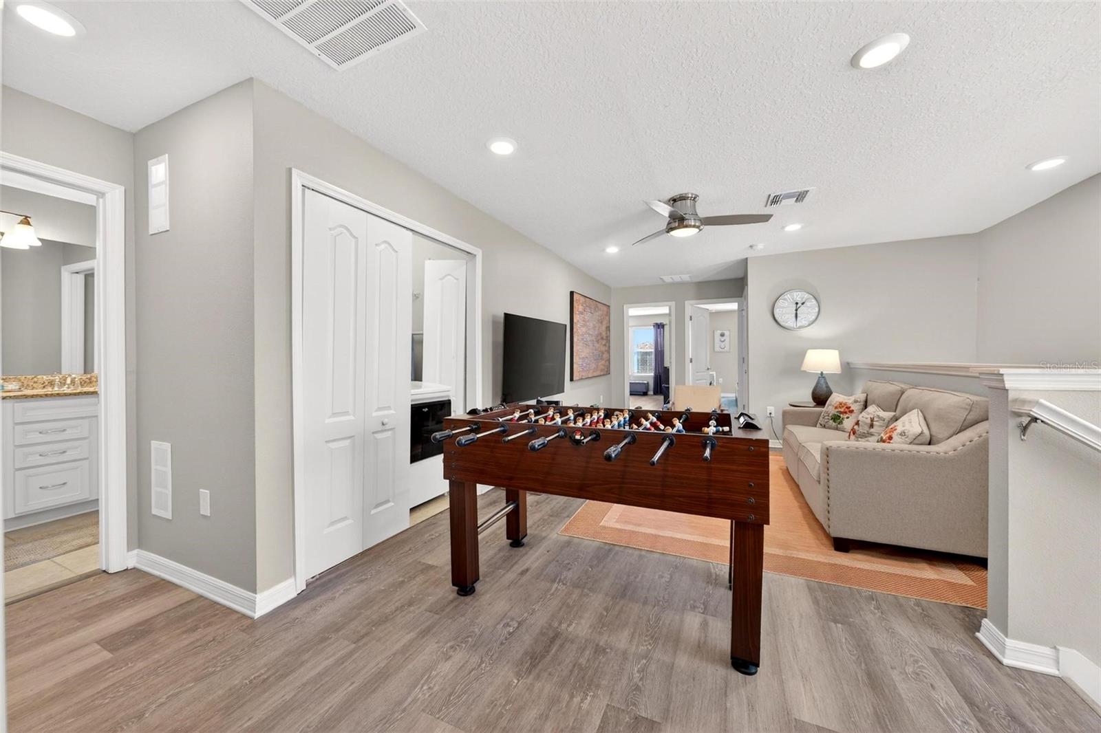 7554 Oak Spring Ln Property Photo 29