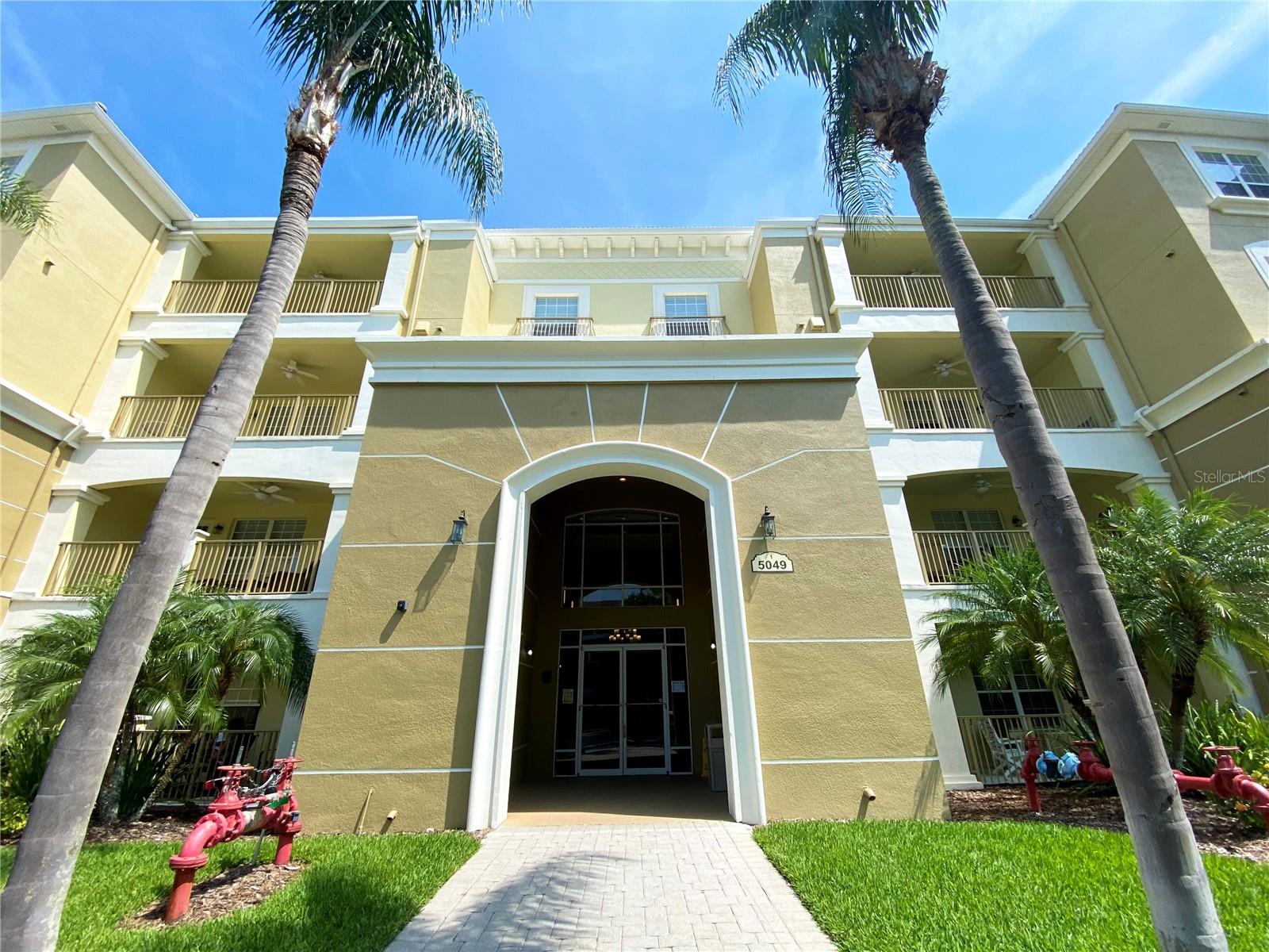 5049 SHOREWAY LOOP #10301 Property Photo 1