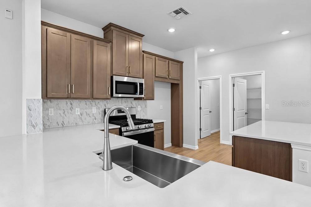 32472 Sea Loch Loop Property Photo 12