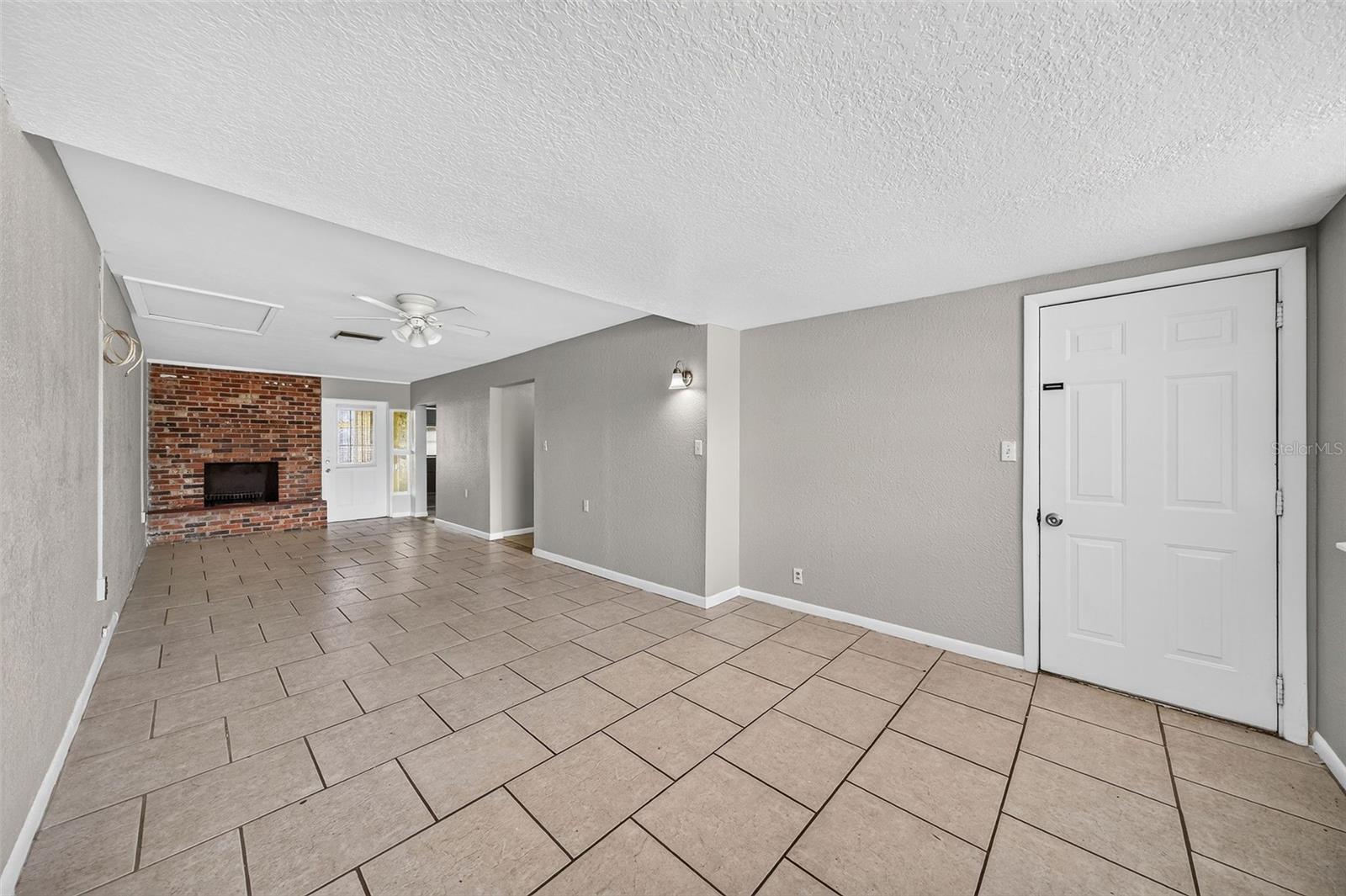 708 N Saint Clair Abrams Ave Property Photo 5