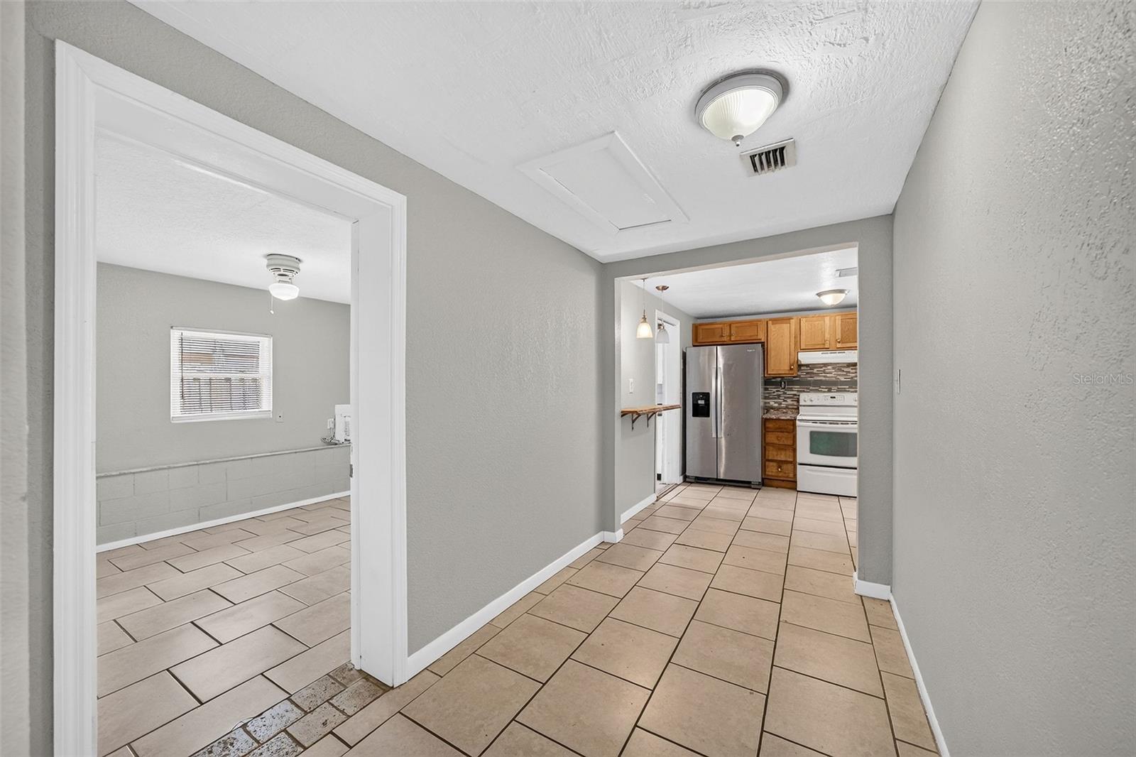 708 N Saint Clair Abrams Ave Property Photo 8