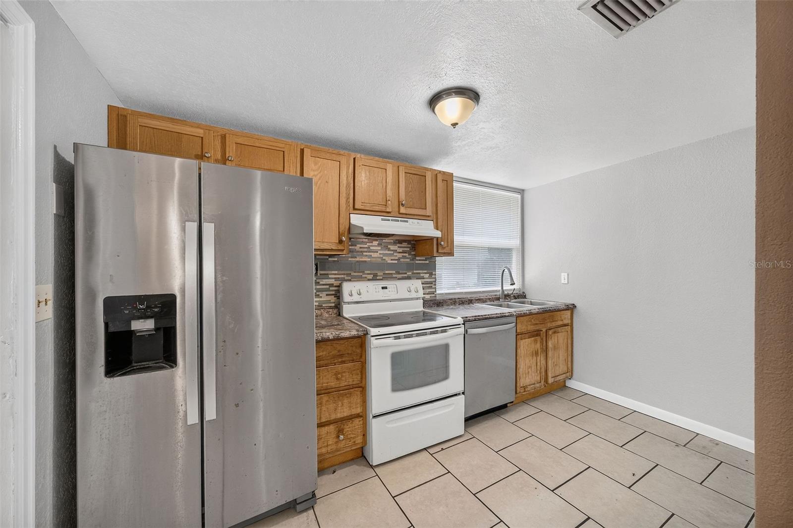 708 N Saint Clair Abrams Ave Property Photo 11