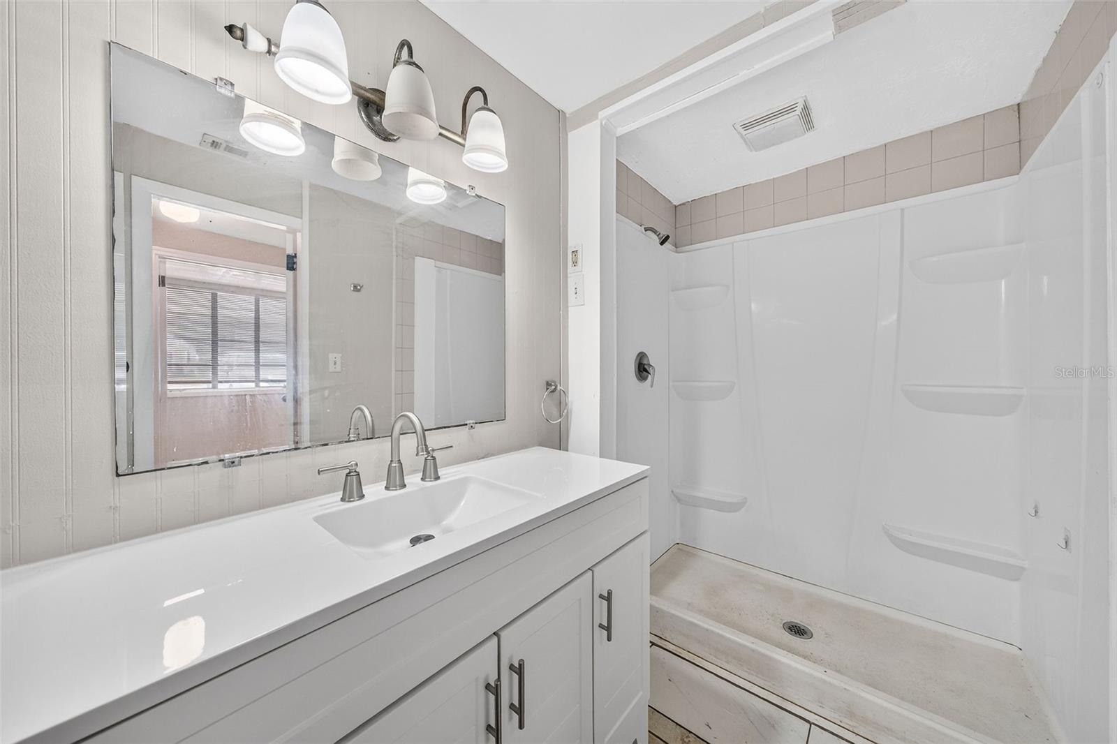 708 N Saint Clair Abrams Ave Property Photo 17