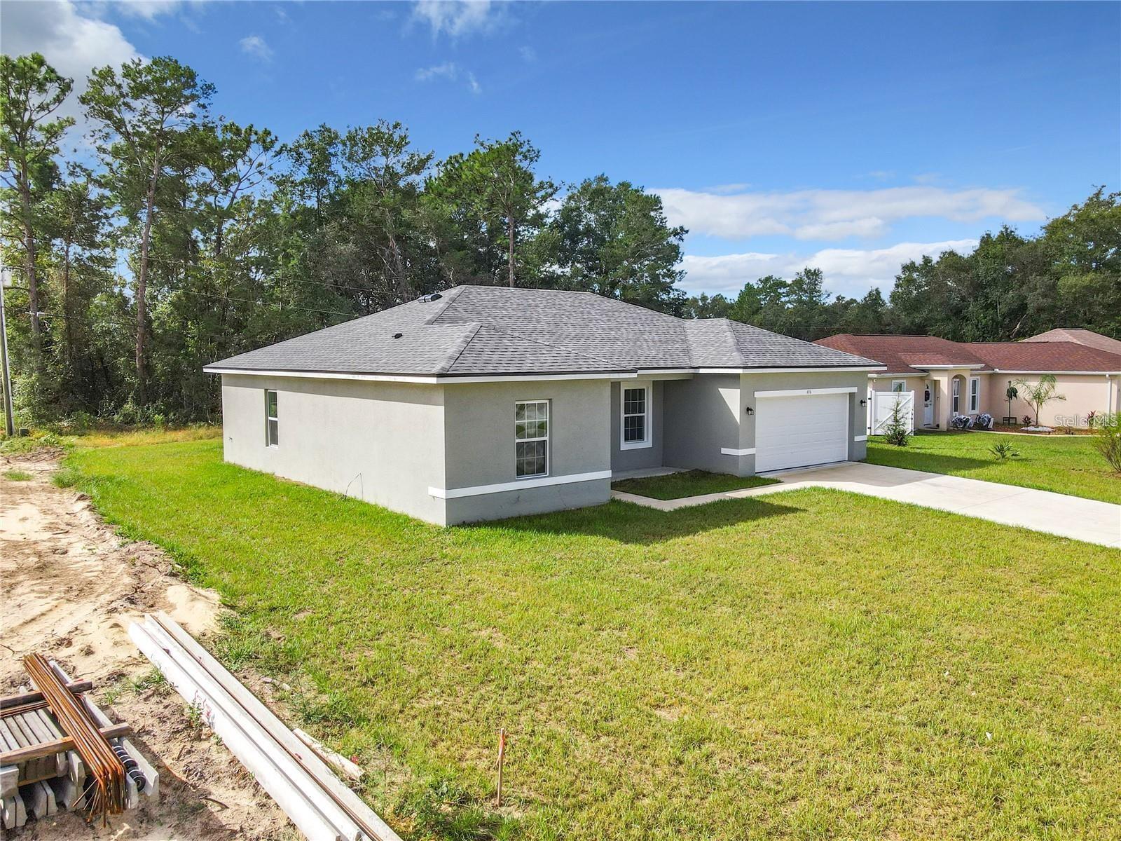 406 Marion Oaks Trl Property Photo 8