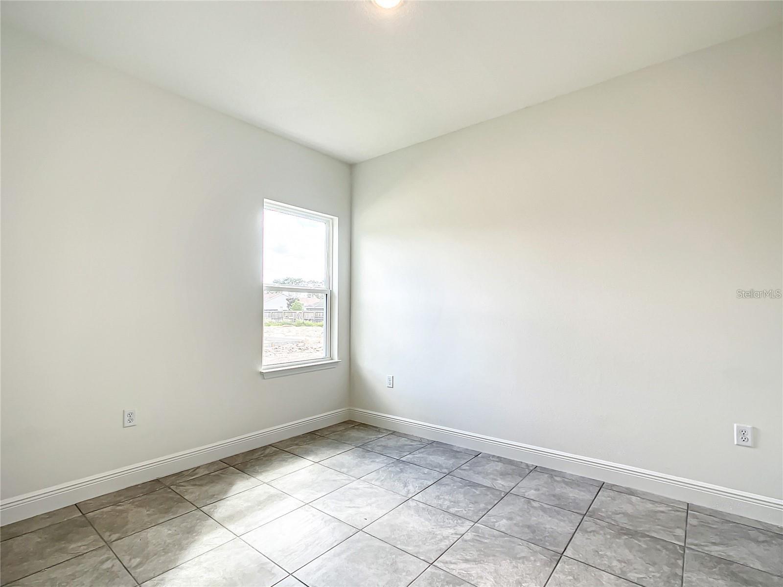 406 Marion Oaks Trl Property Photo 27