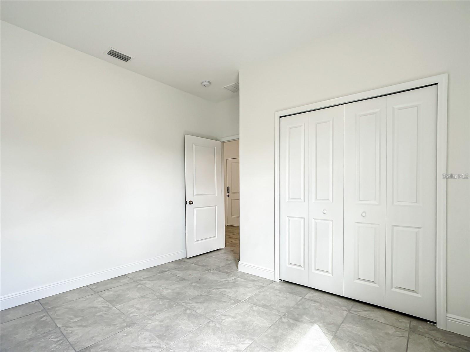 406 Marion Oaks Trl Property Photo 33