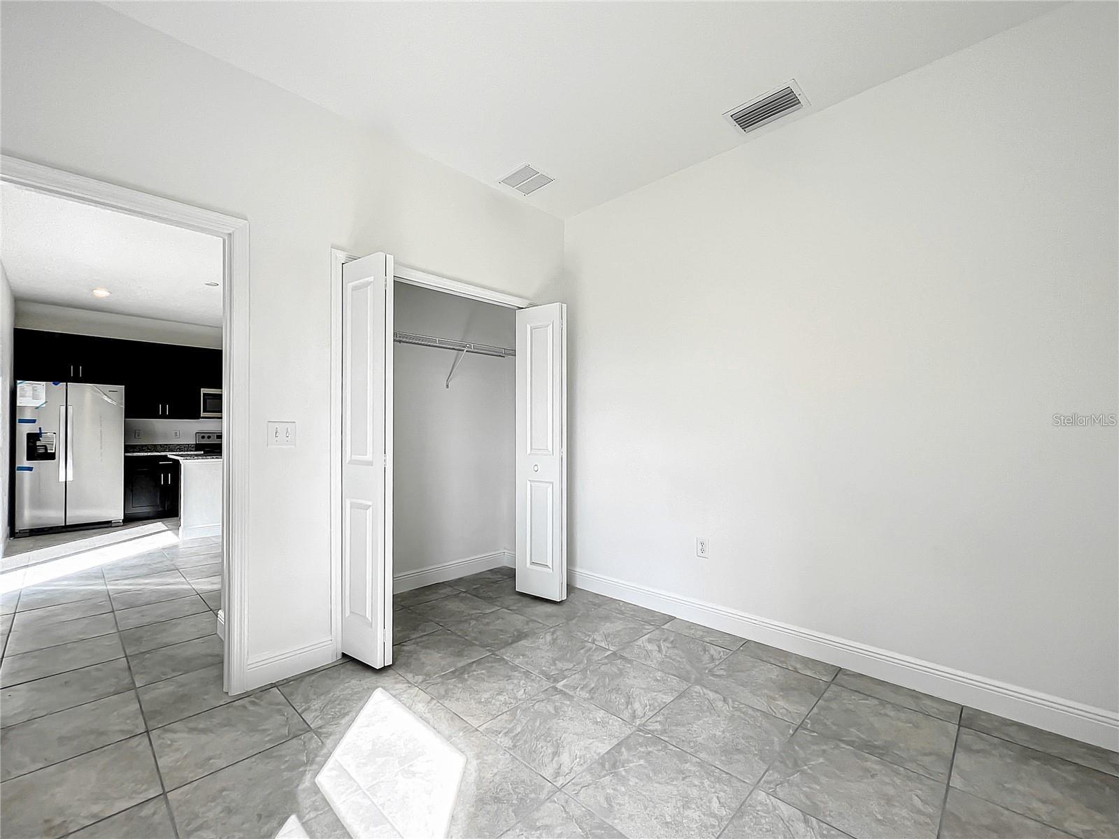 406 Marion Oaks Trl Property Photo 36