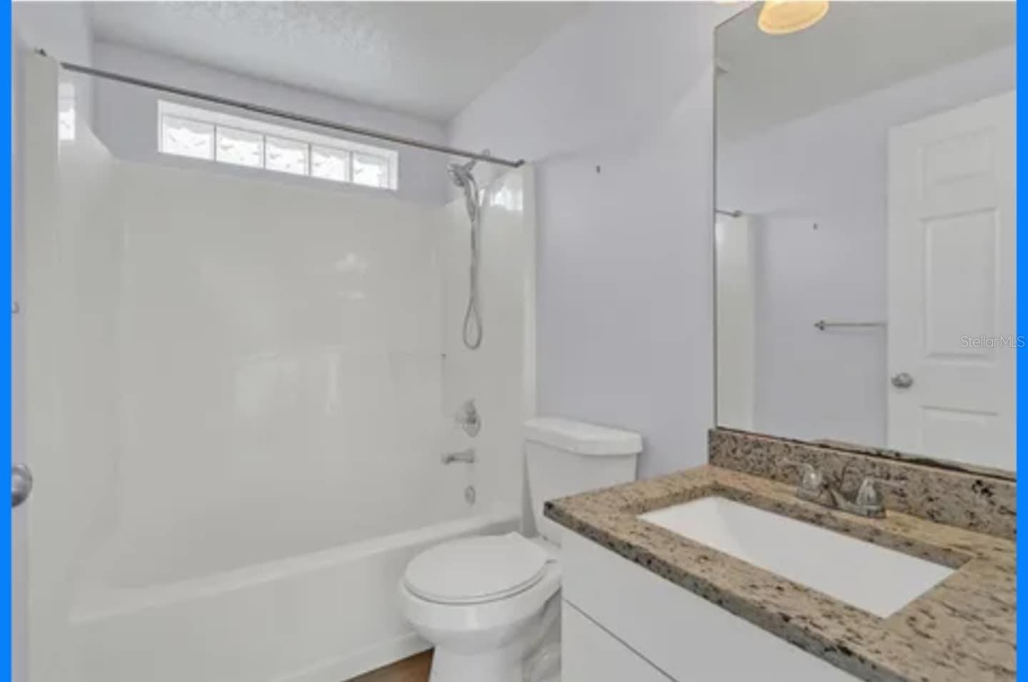 112 Ocean Bluff Dr Property Photo 8