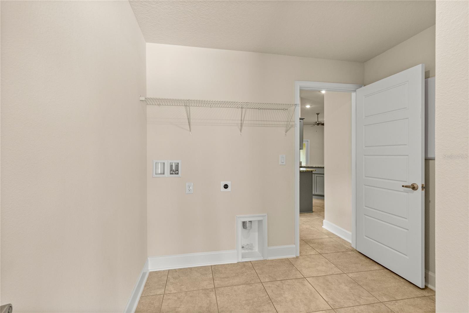 7576 Bent Tree Loop Property Photo 13