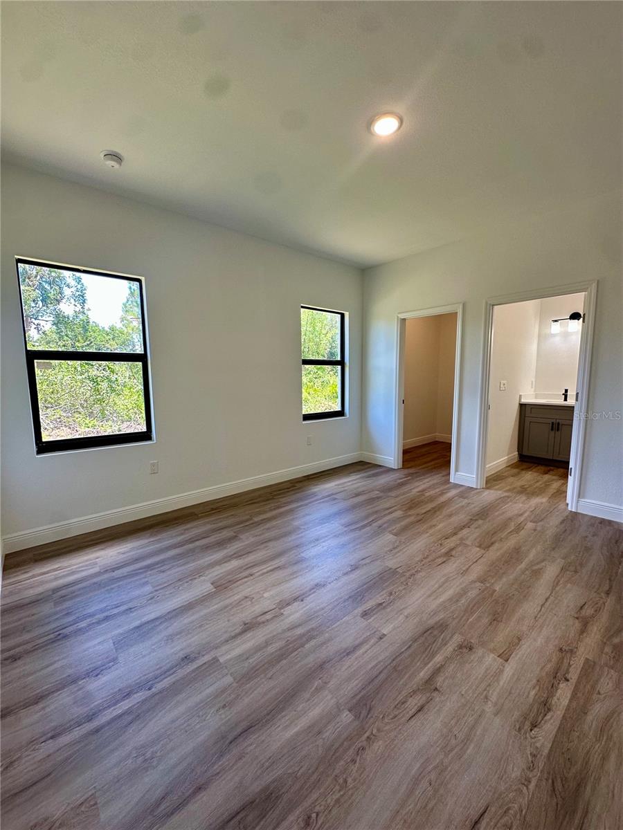 1897 Yalta Ter Property Photo 17