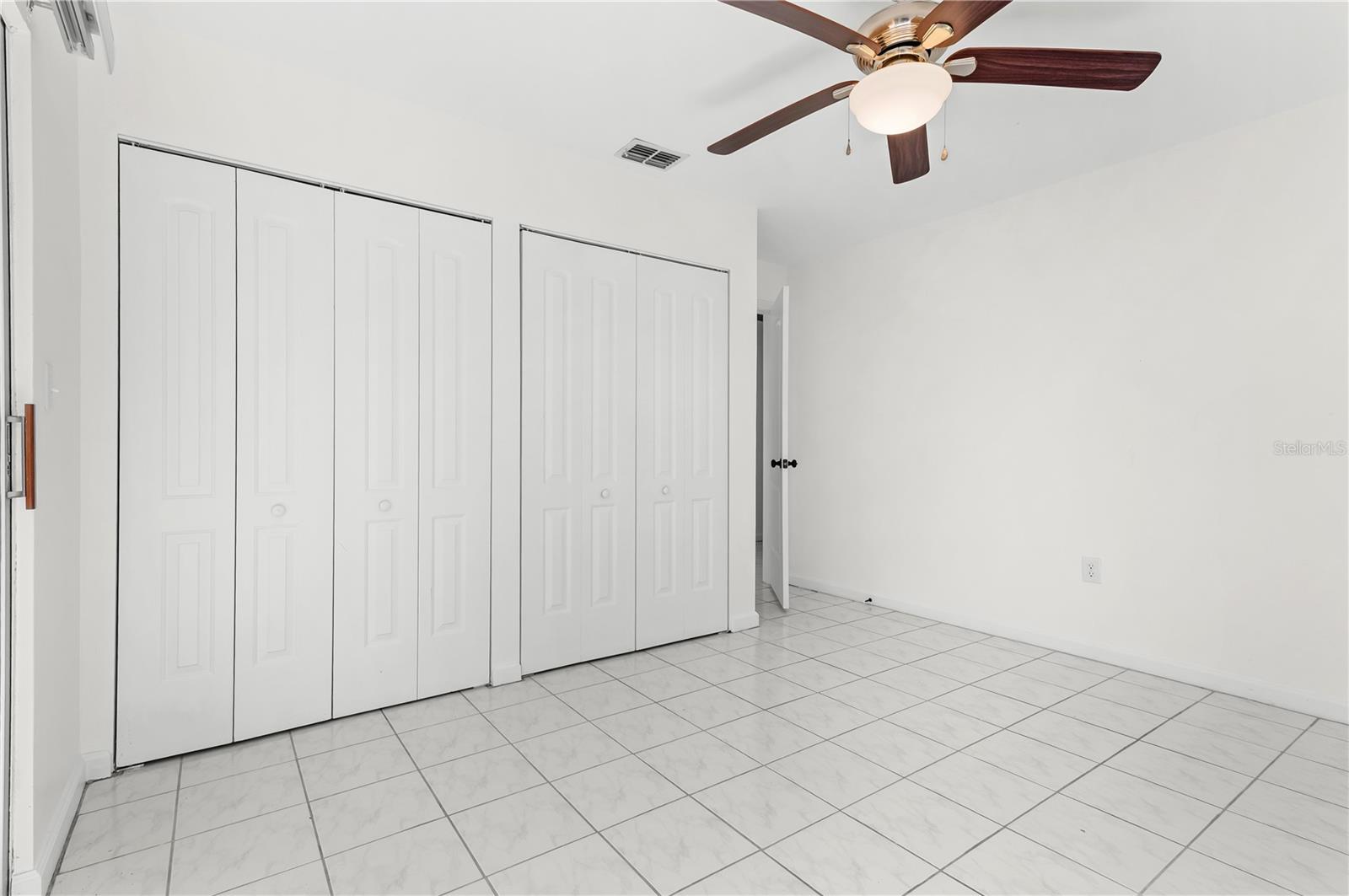 6479 Royal Woods Dr Property Photo 21