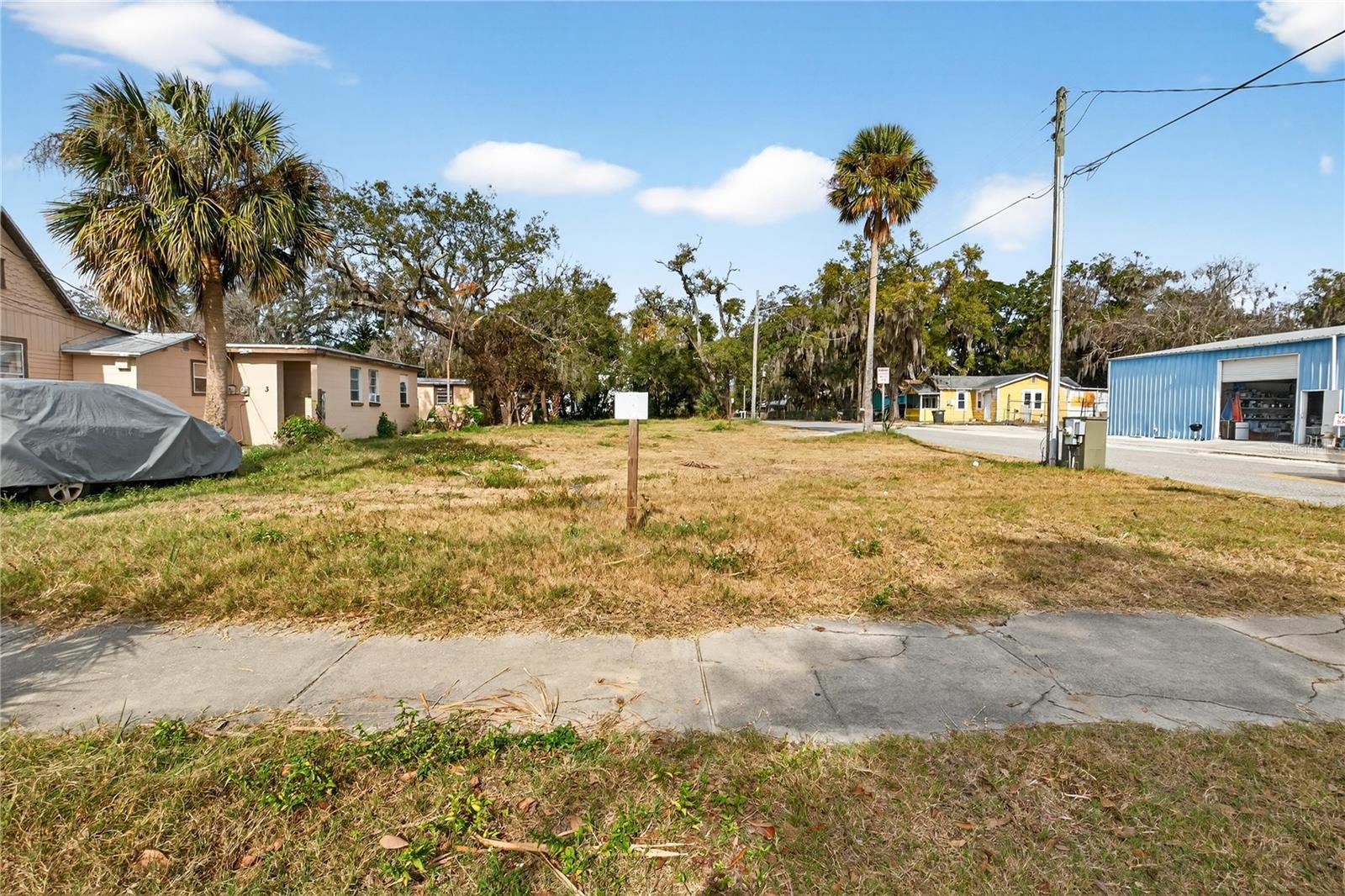 Madison Ave Property Photo 10