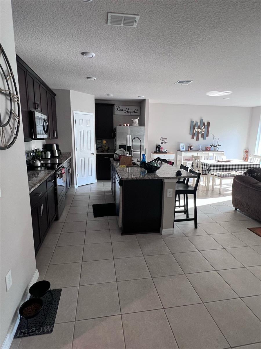 364 Guadlupe St Property Photo 5