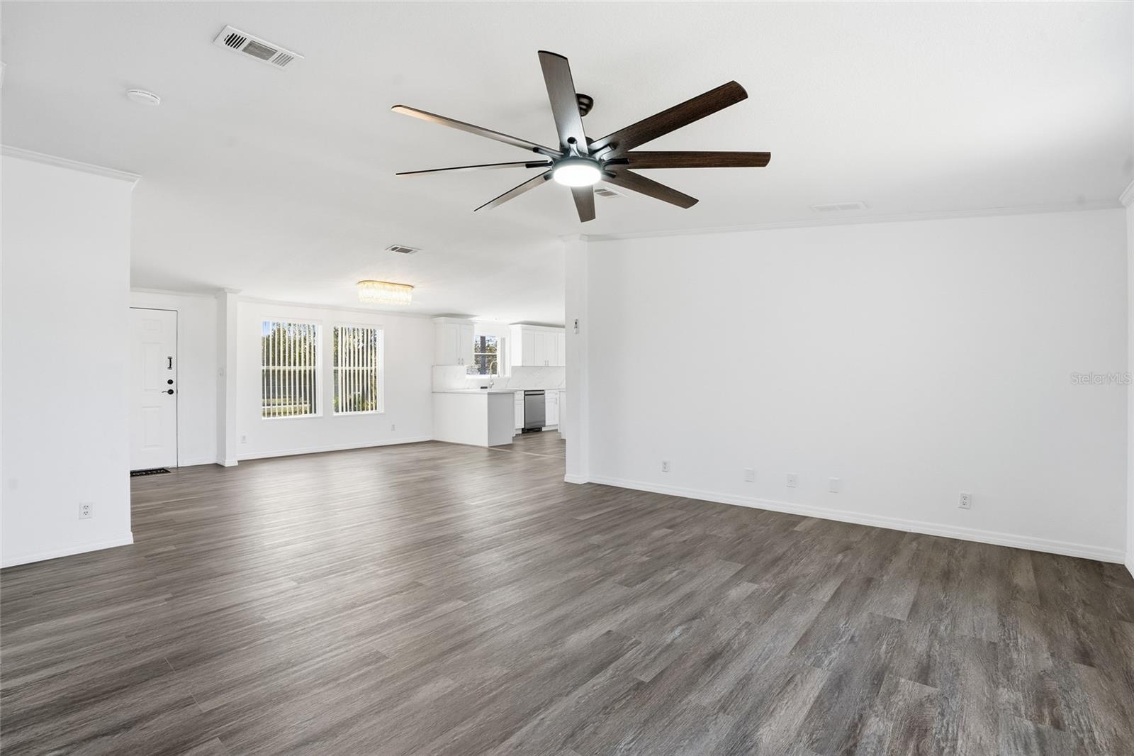 3844 Kaiser Ave Property Photo 5