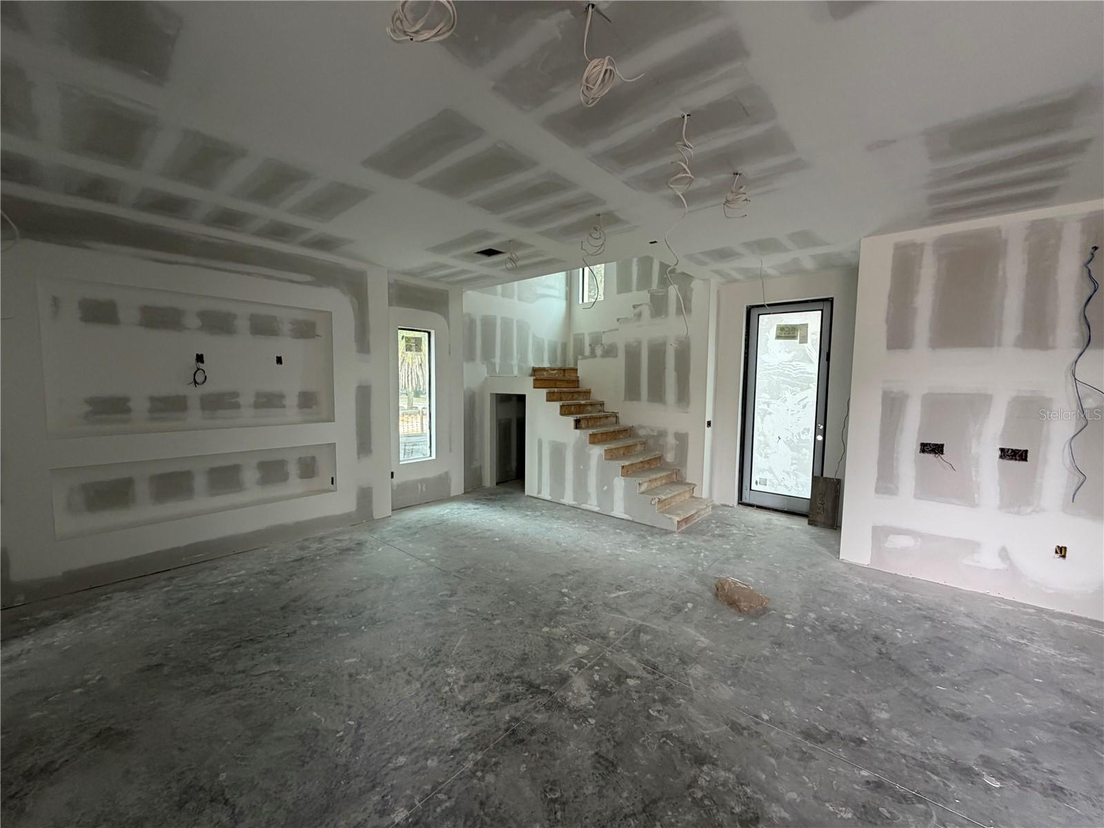 1840 Anzle Ave Property Photo 7