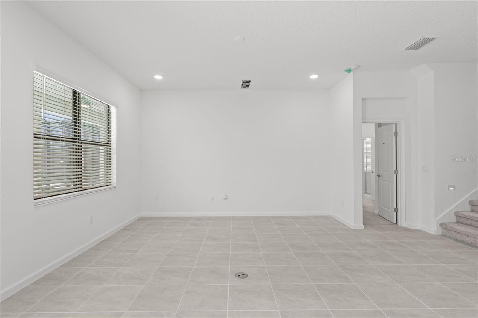 5773 High Seas Dr Property Photo 13
