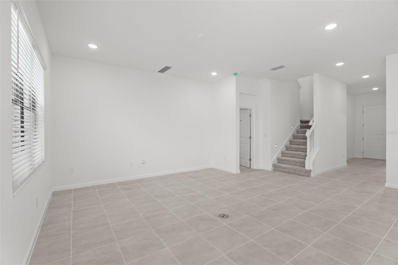 5773 High Seas Dr Property Photo 14