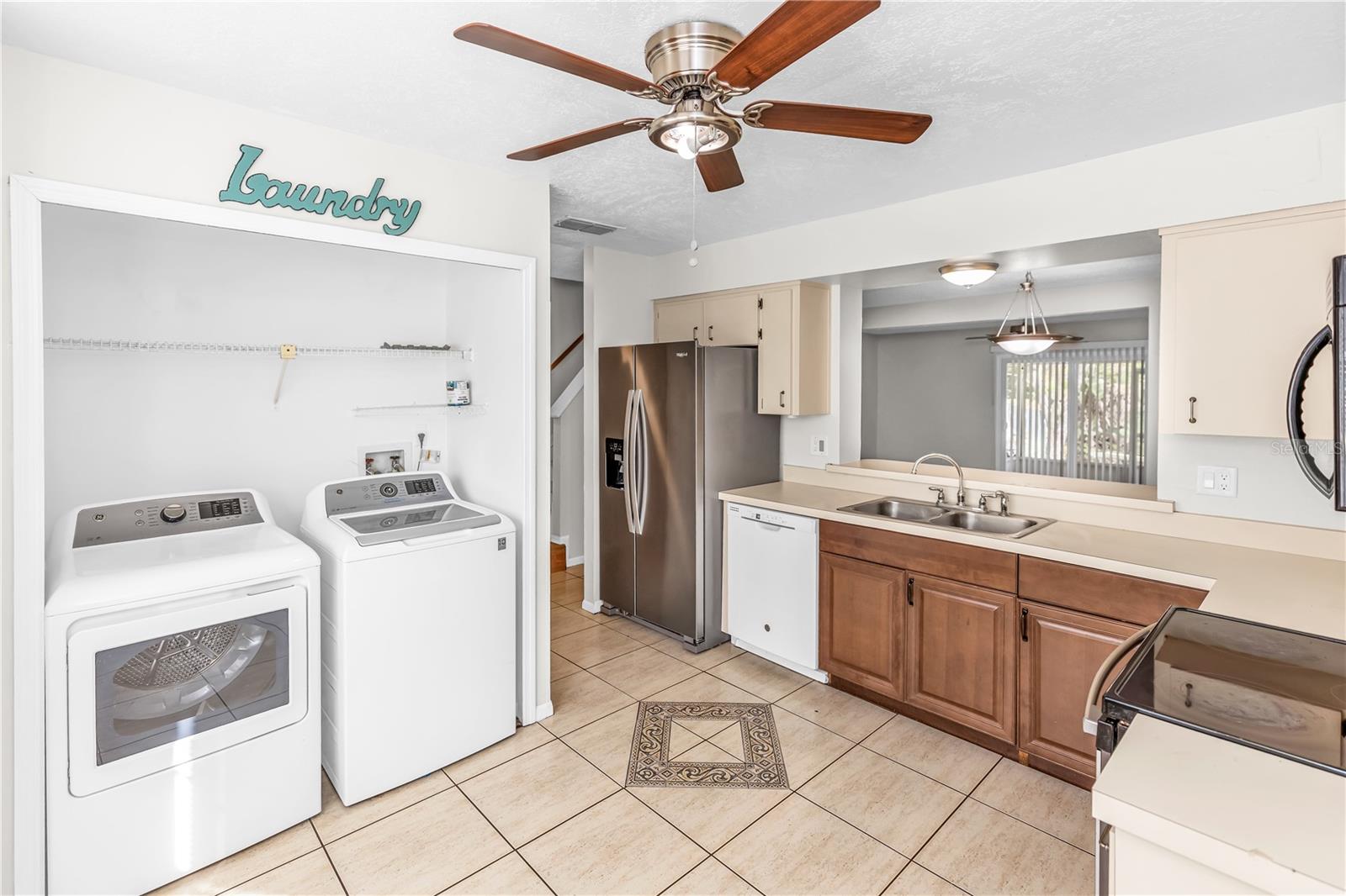 4431 Brook Hollow Cir Property Photo 7