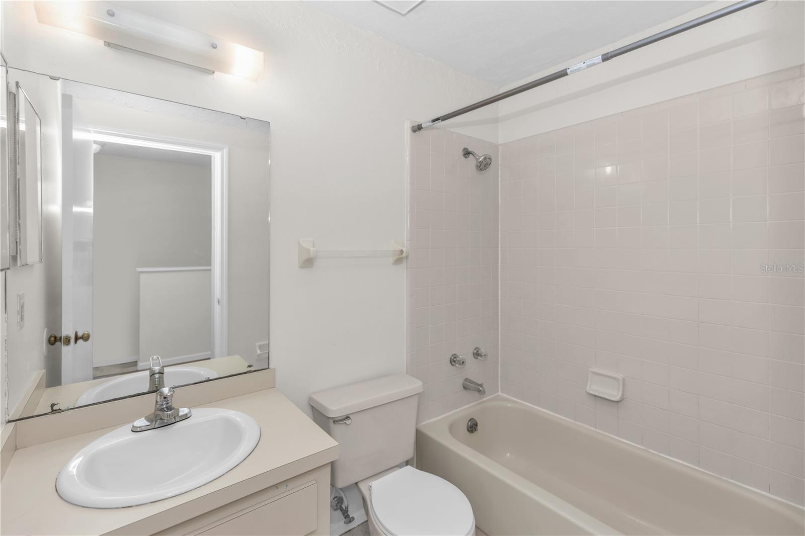 4431 Brook Hollow Cir Property Photo 13