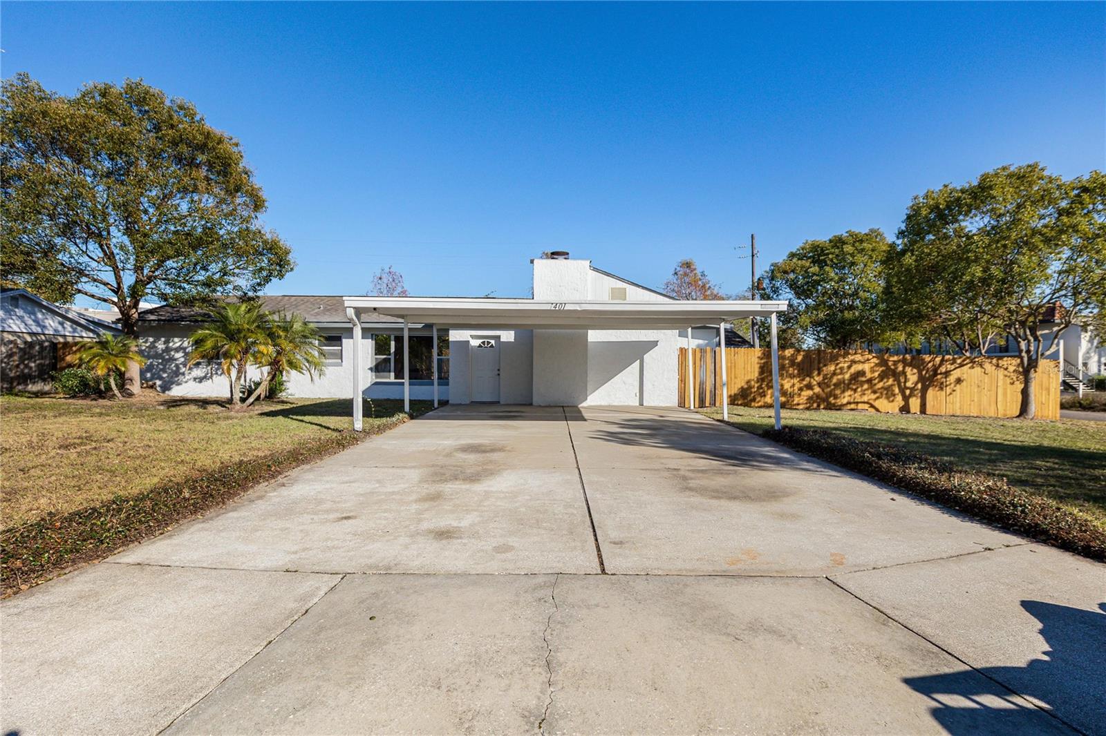1401 MOSELLE AVE
