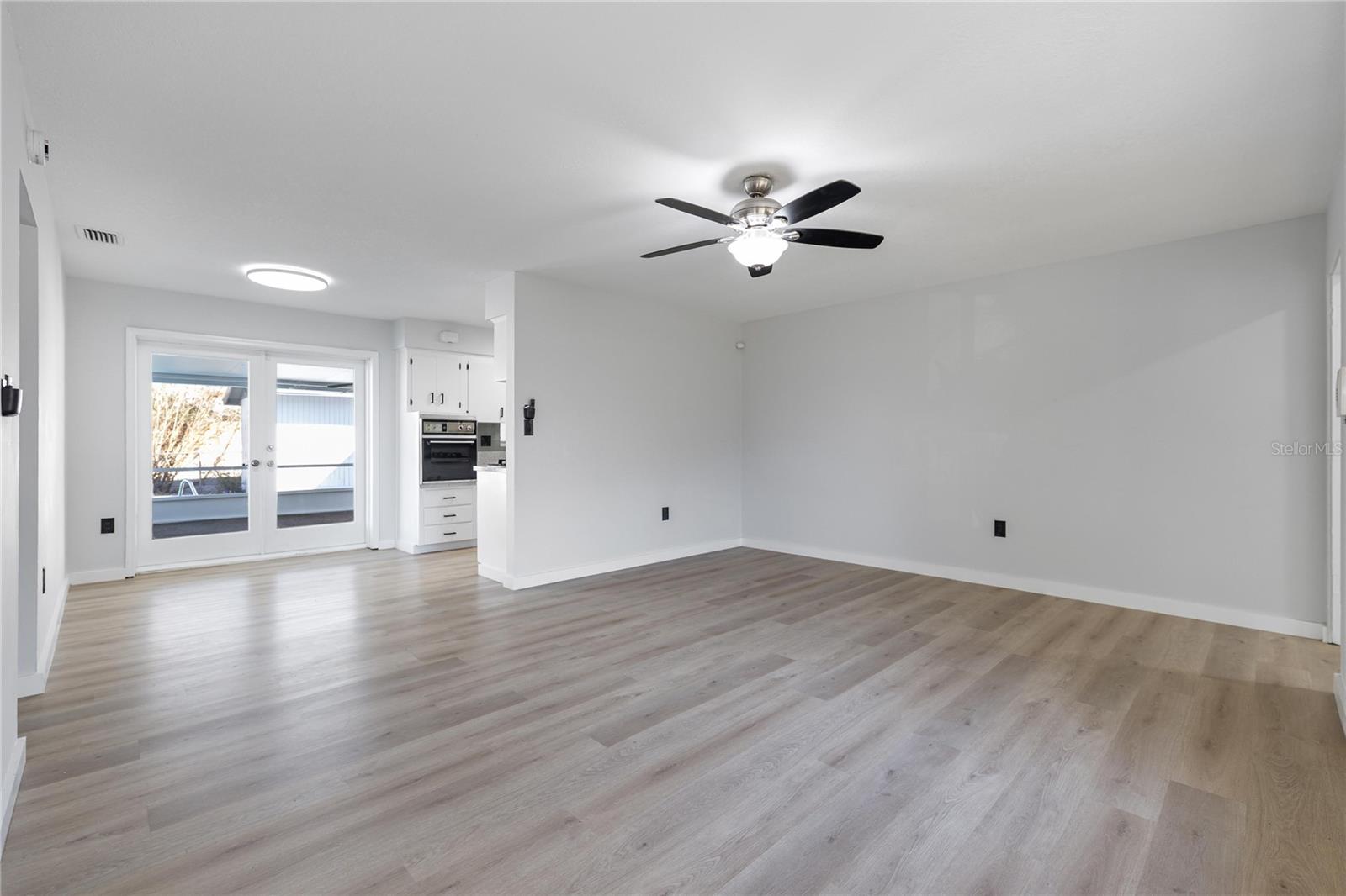 1401 Moselle Ave Property Photo 21