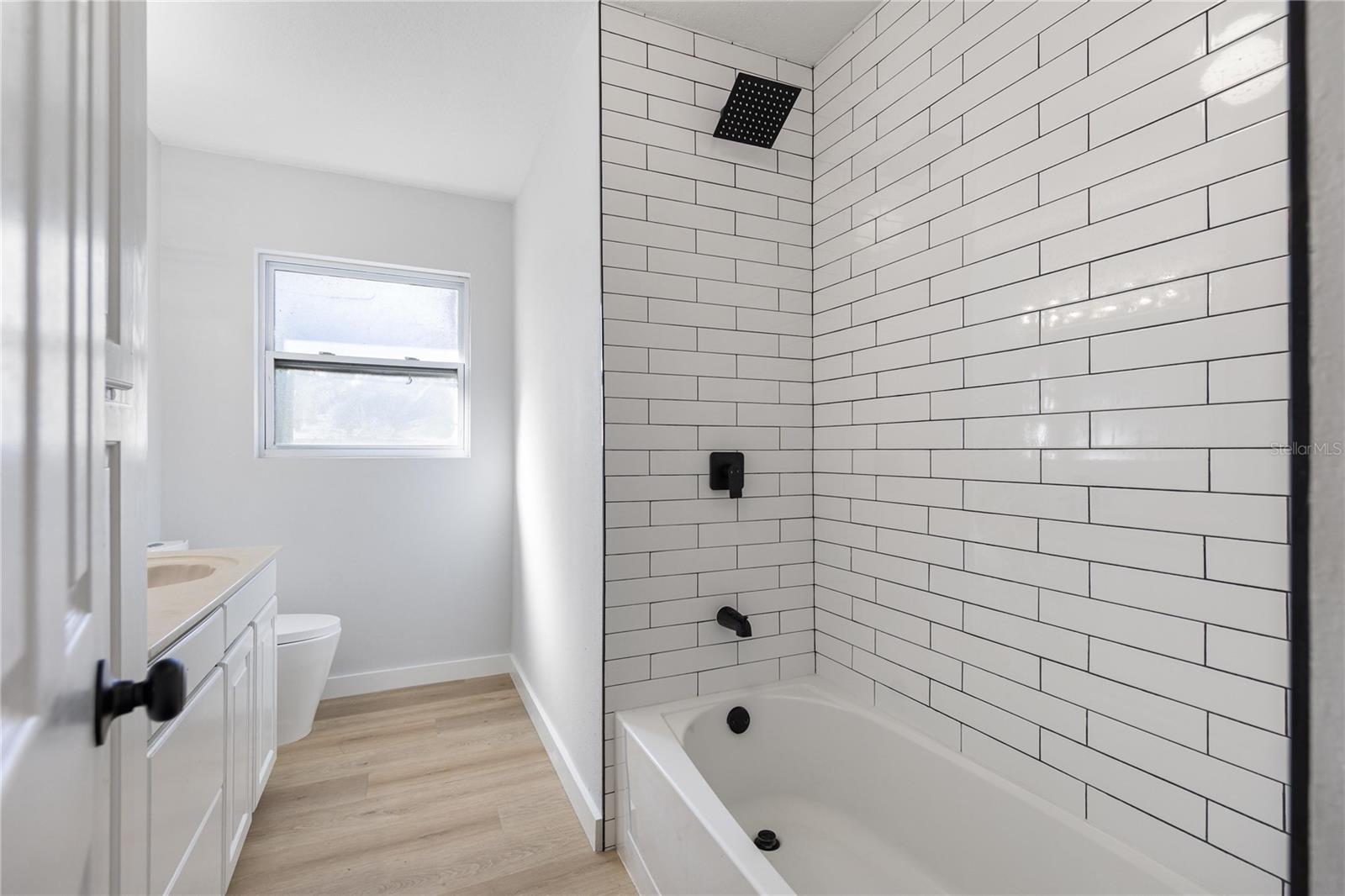 1401 Moselle Ave Property Photo 32