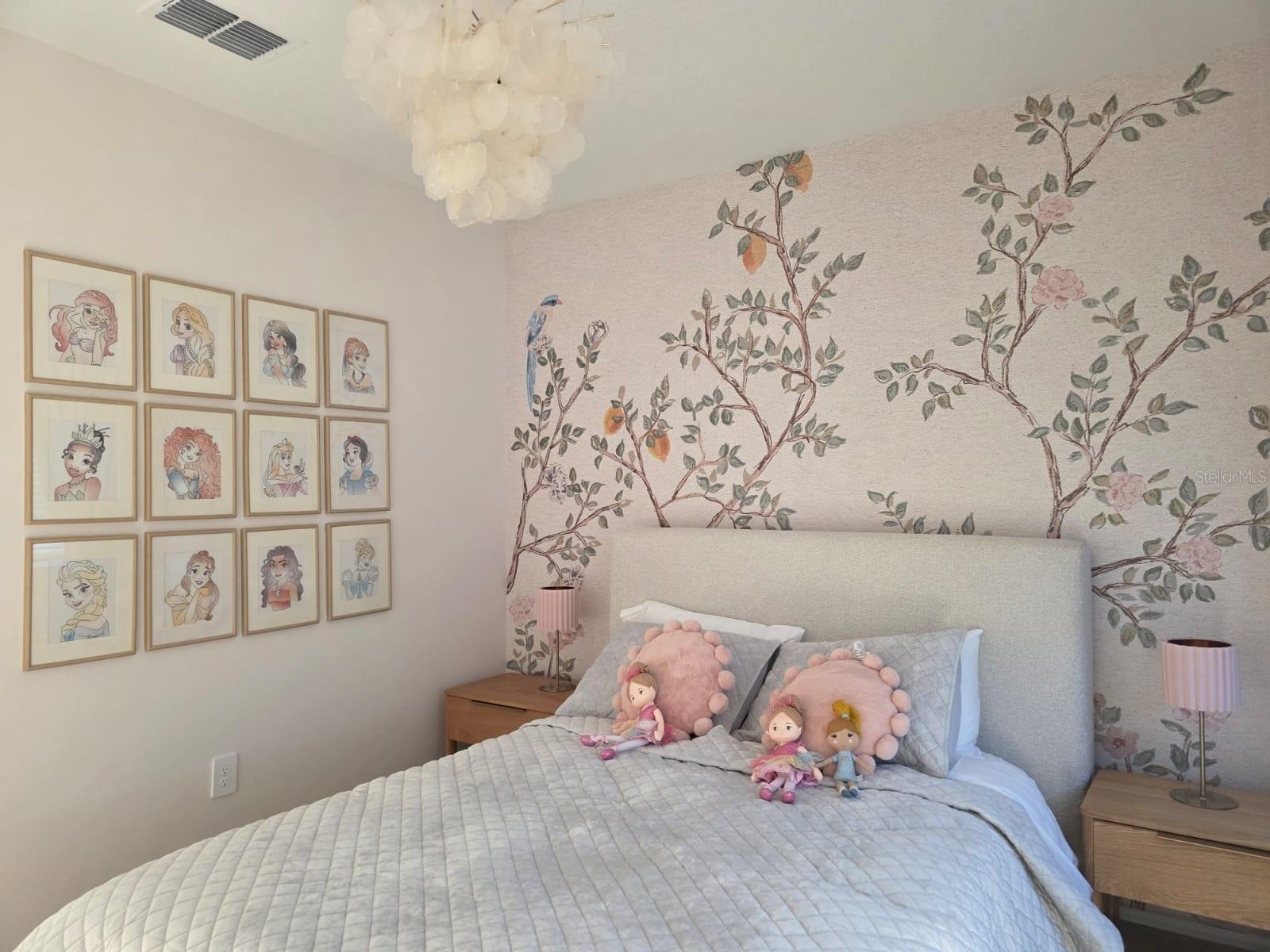 O6374473 Property Photo 6