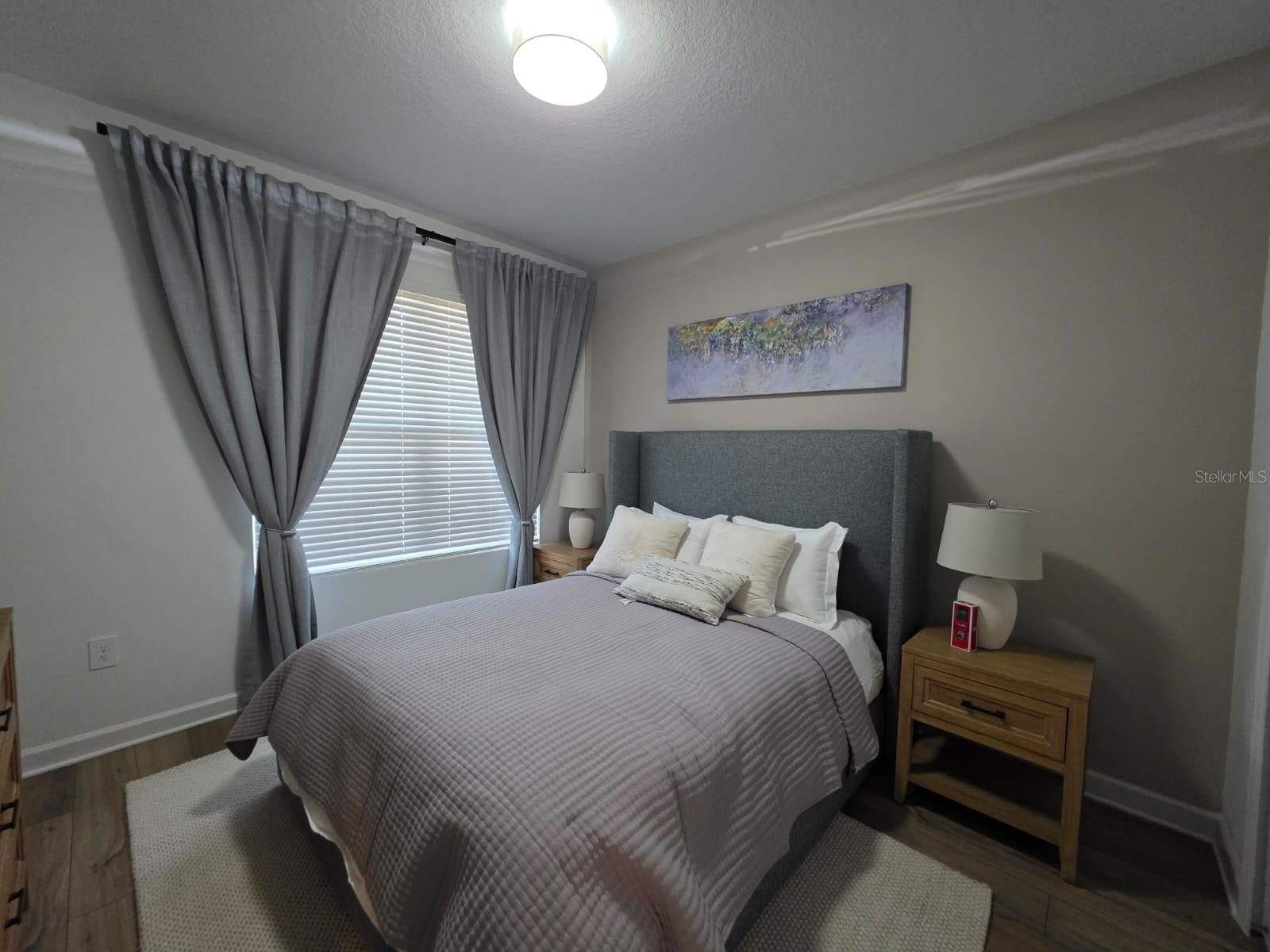 O6374473 Property Photo 7