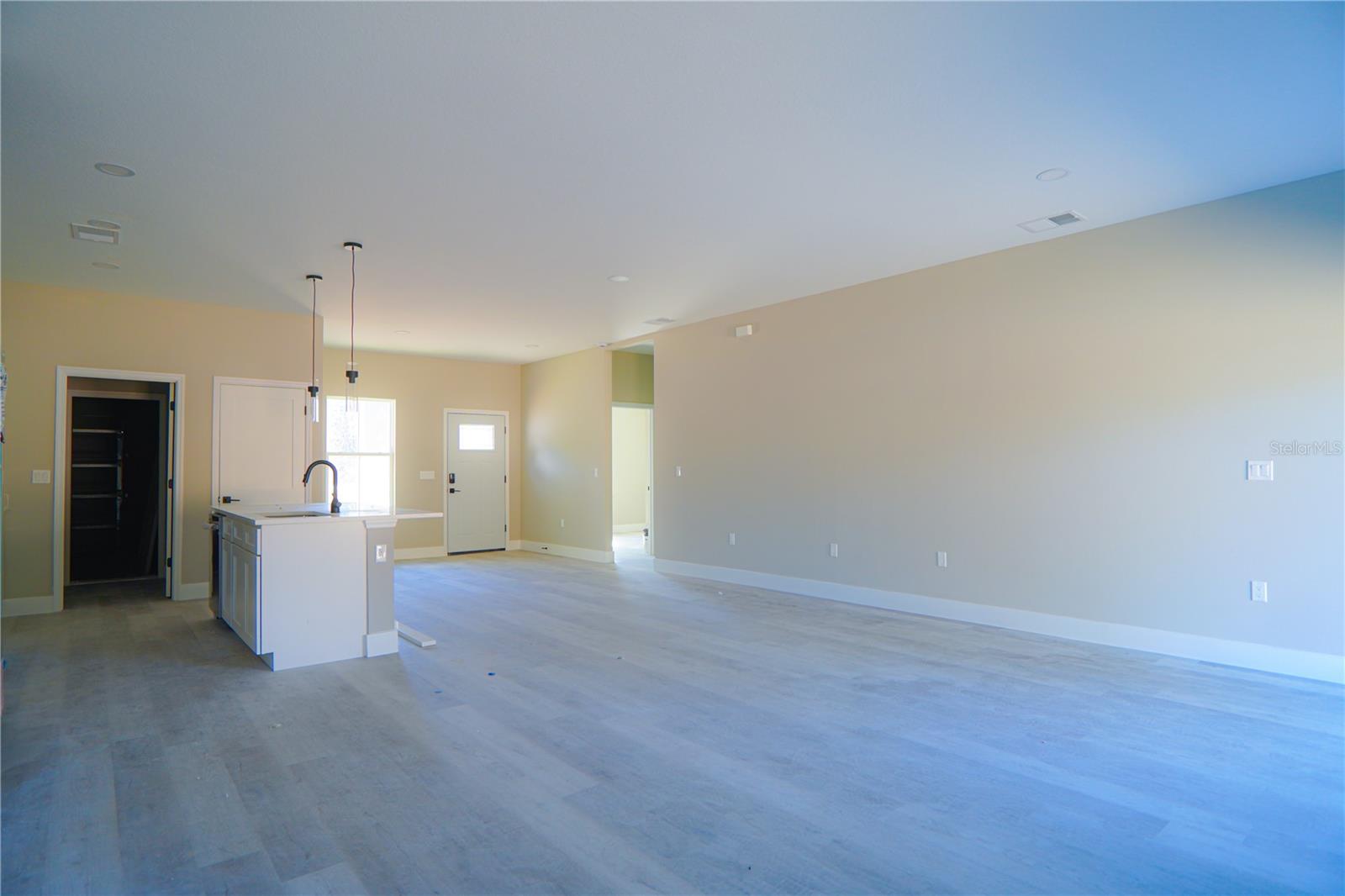8413 Sw 131st Ln Property Photo 5