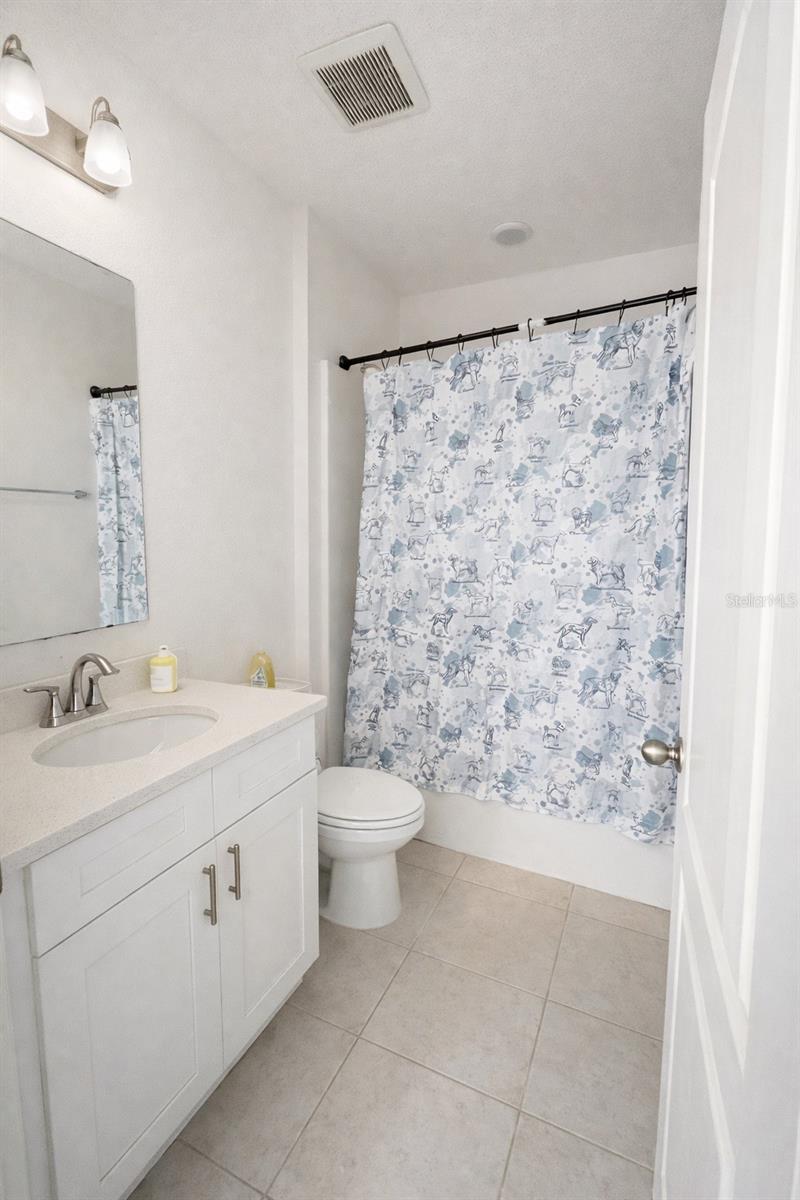 4913 Jackson St Property Photo 9