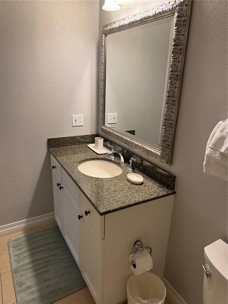 7601 Cabana Ct #103 Property Photo 28