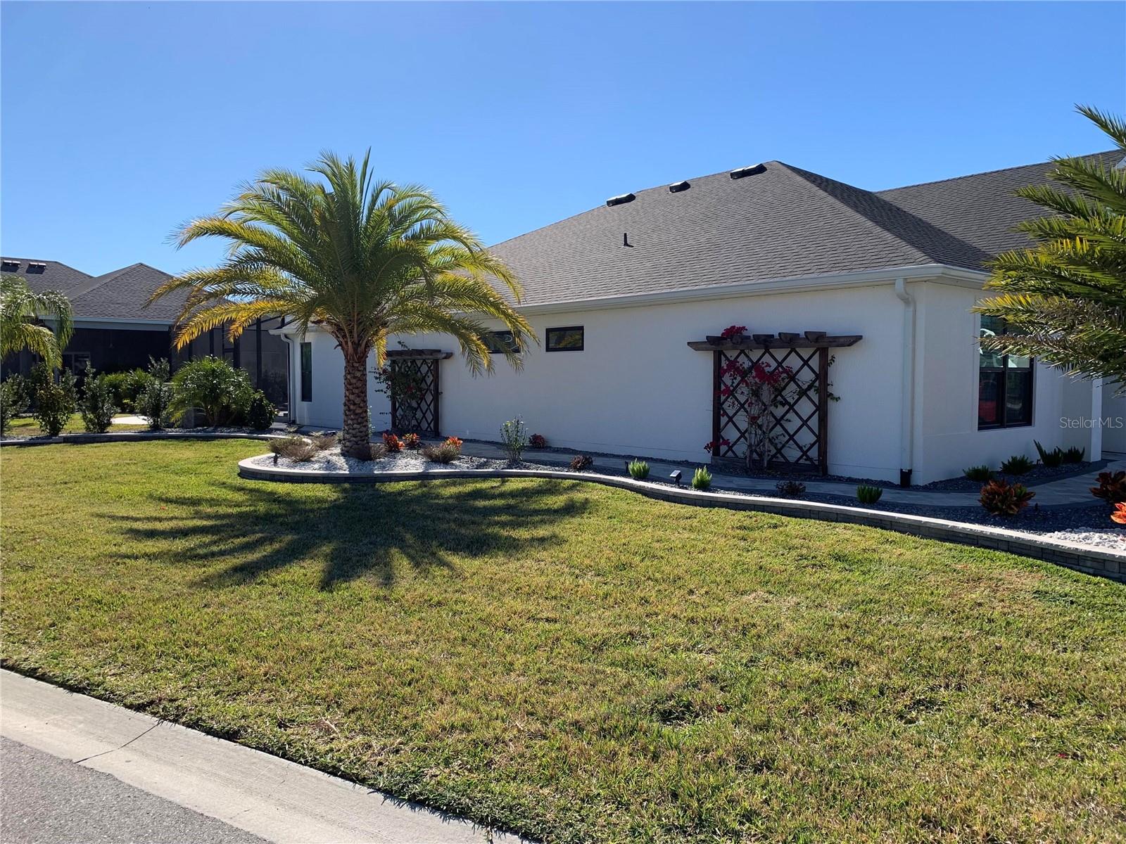 775 Shivers Loop Property Photo 4
