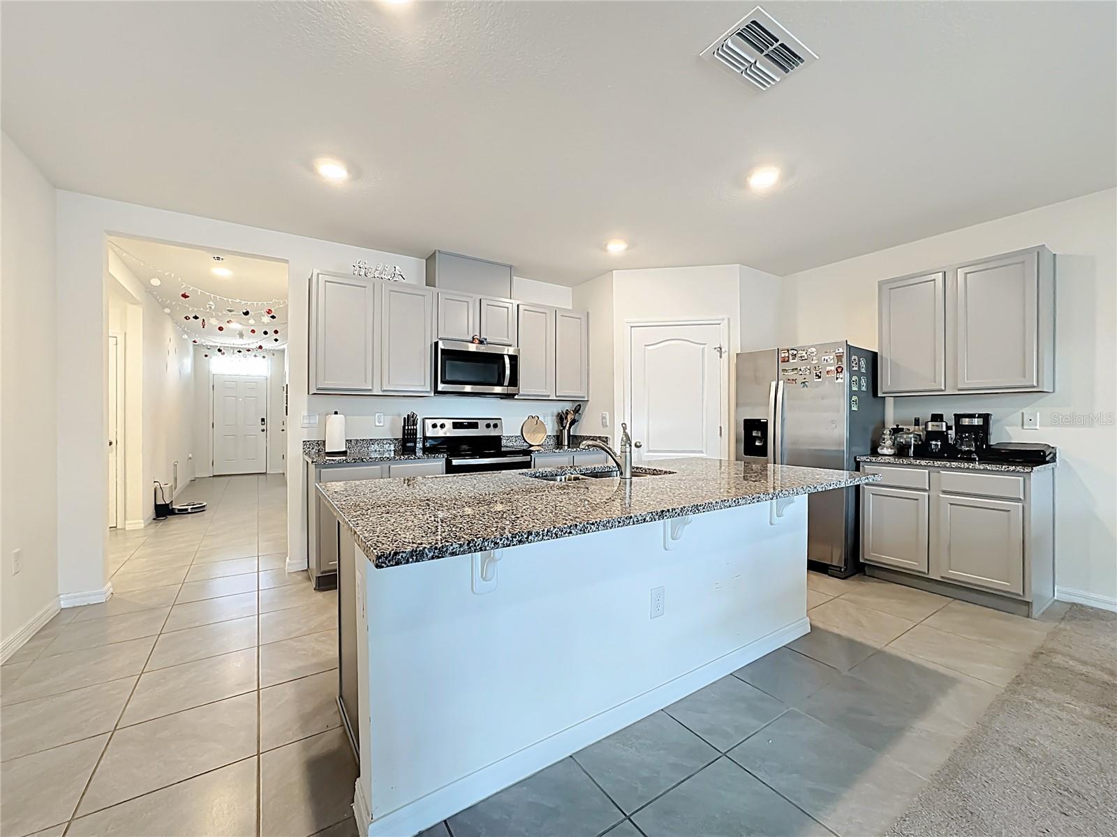 1519 Wax Myrtle Way Property Photo 8