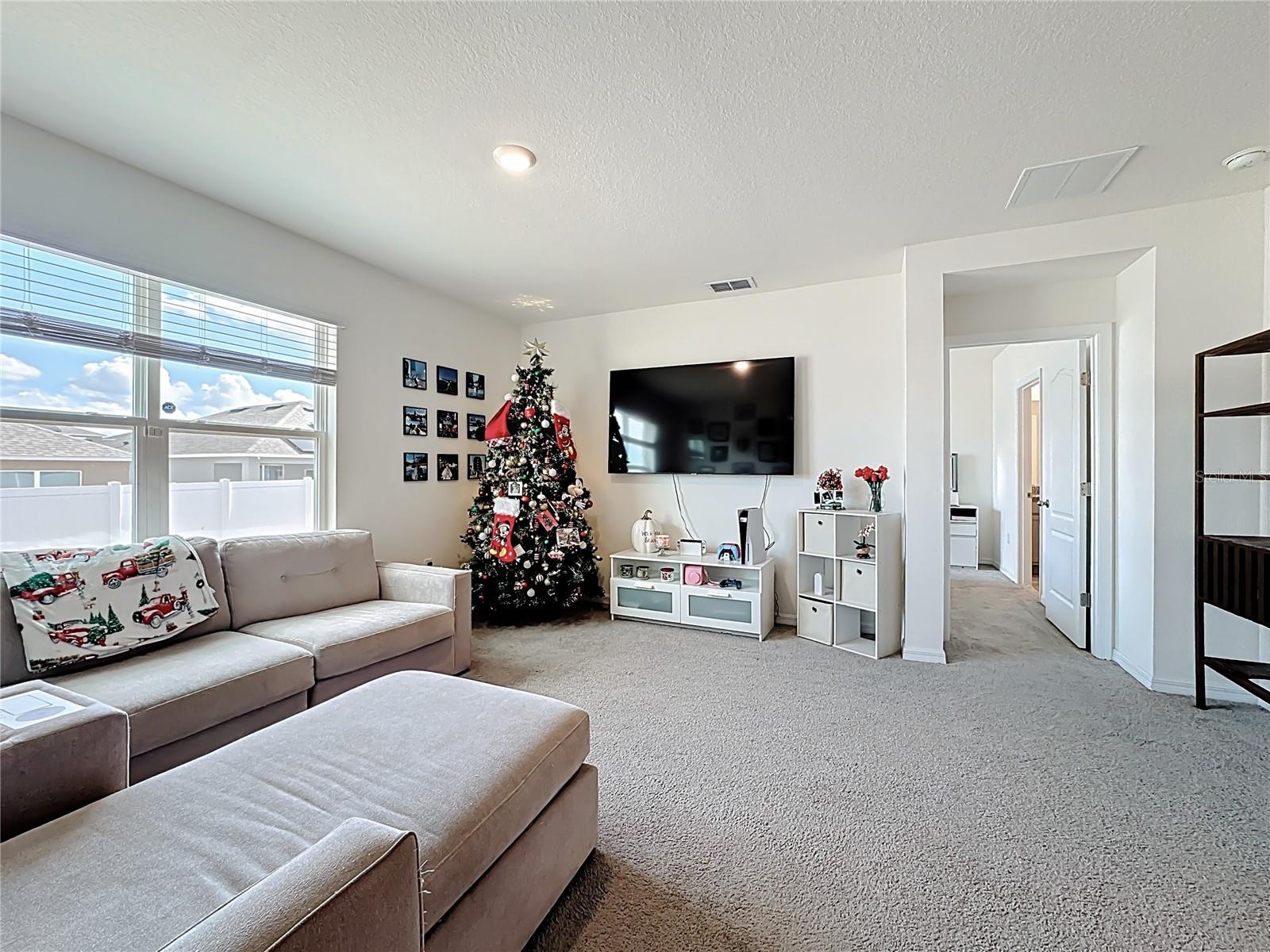1519 Wax Myrtle Way Property Photo 12