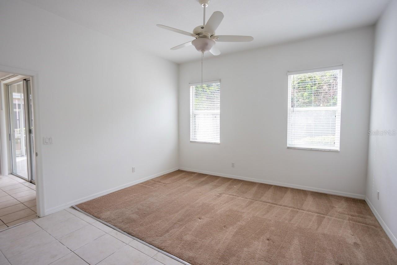 985 Ridgemount Pl Property Photo 9