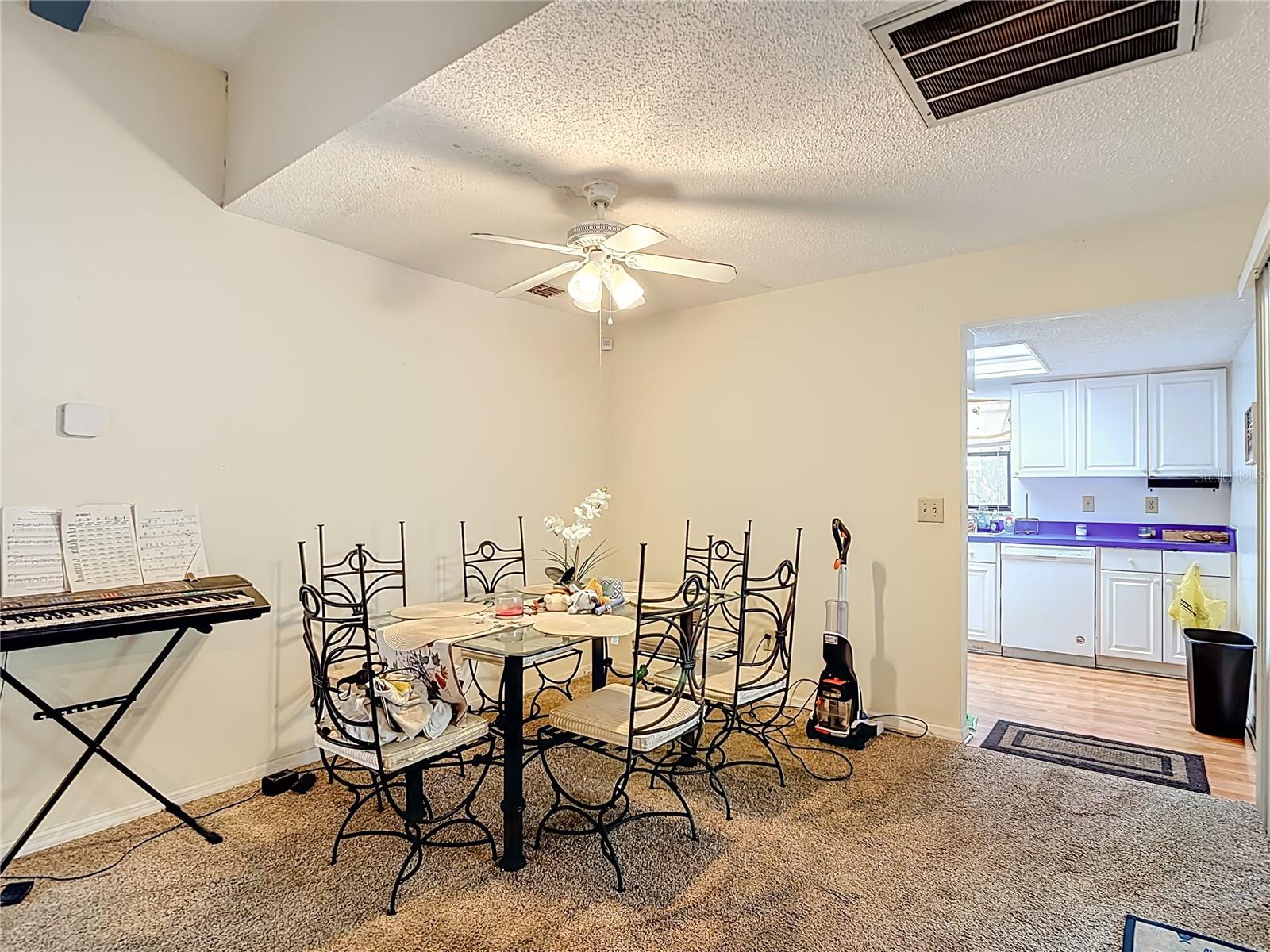 5937 Forest Ln Property Photo 18