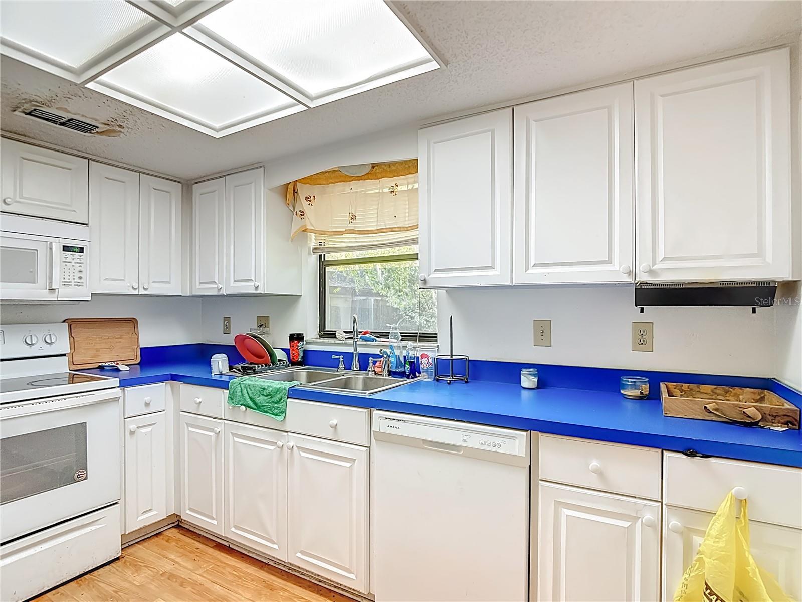 5937 Forest Ln Property Photo 23