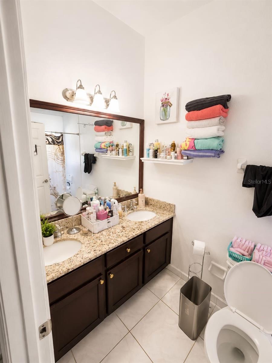 2411 Condado Ct Property Photo 7