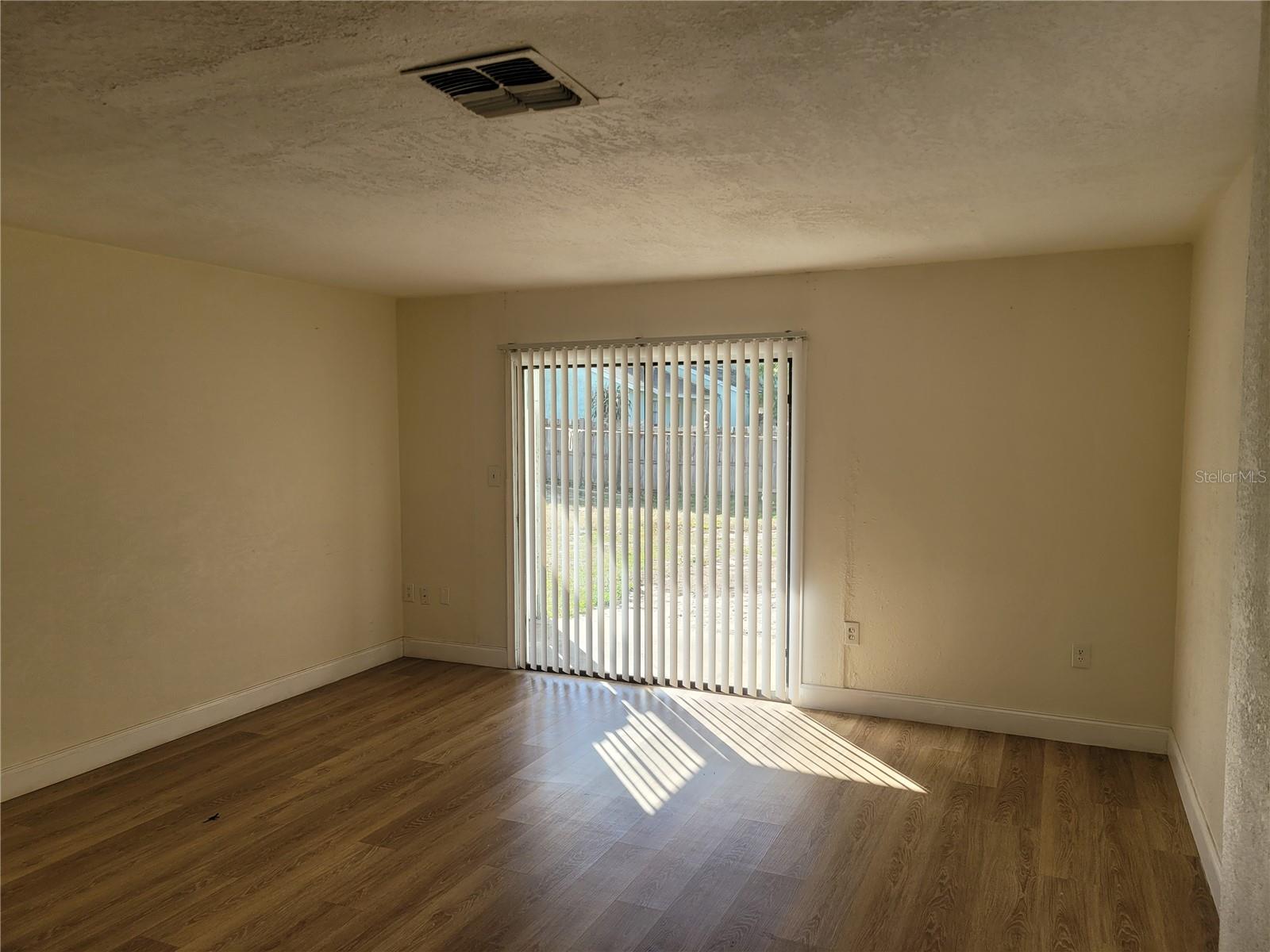 1236 Dovehill Dr #1244 Property Photo 6