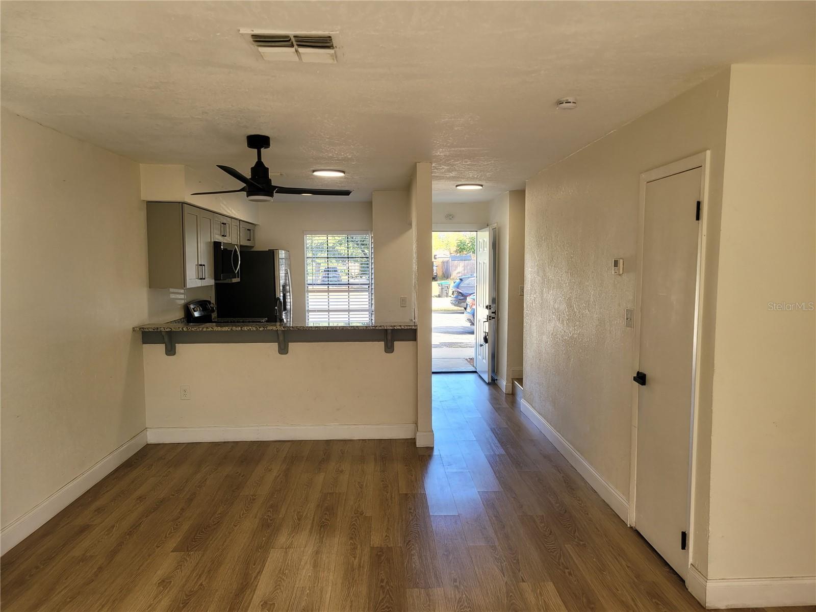 1236 Dovehill Dr #1244 Property Photo 10