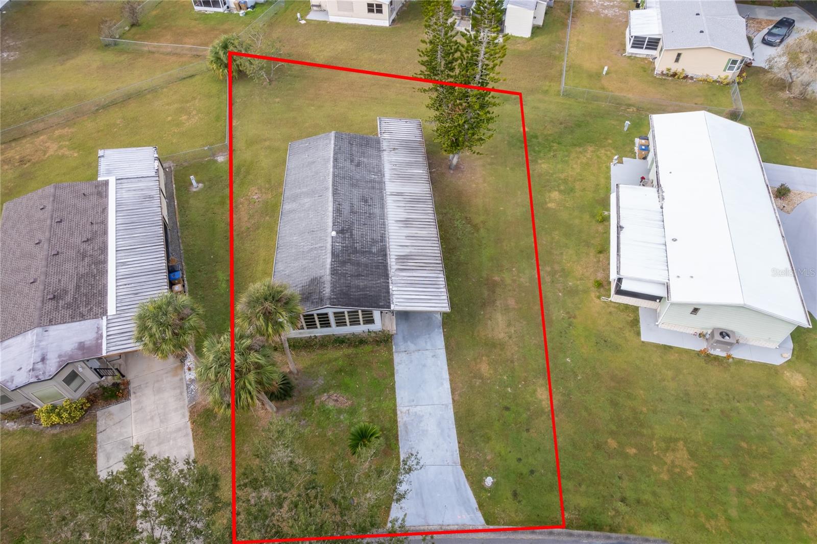 2733 Cranmoor Dr Property Photo 8