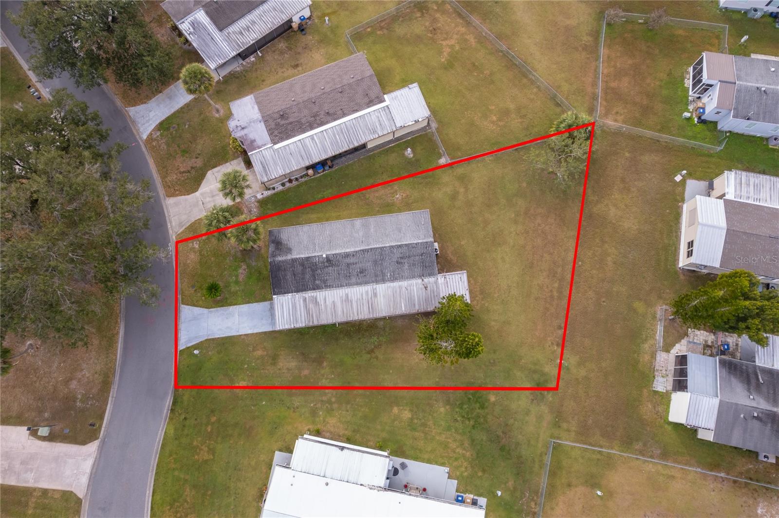2733 Cranmoor Dr Property Photo 9