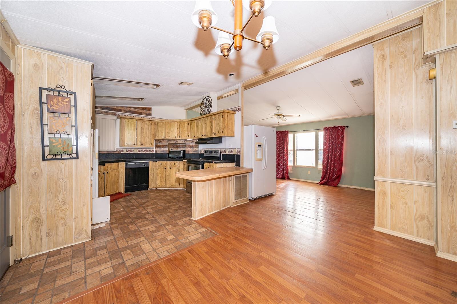 2733 Cranmoor Dr Property Photo 20