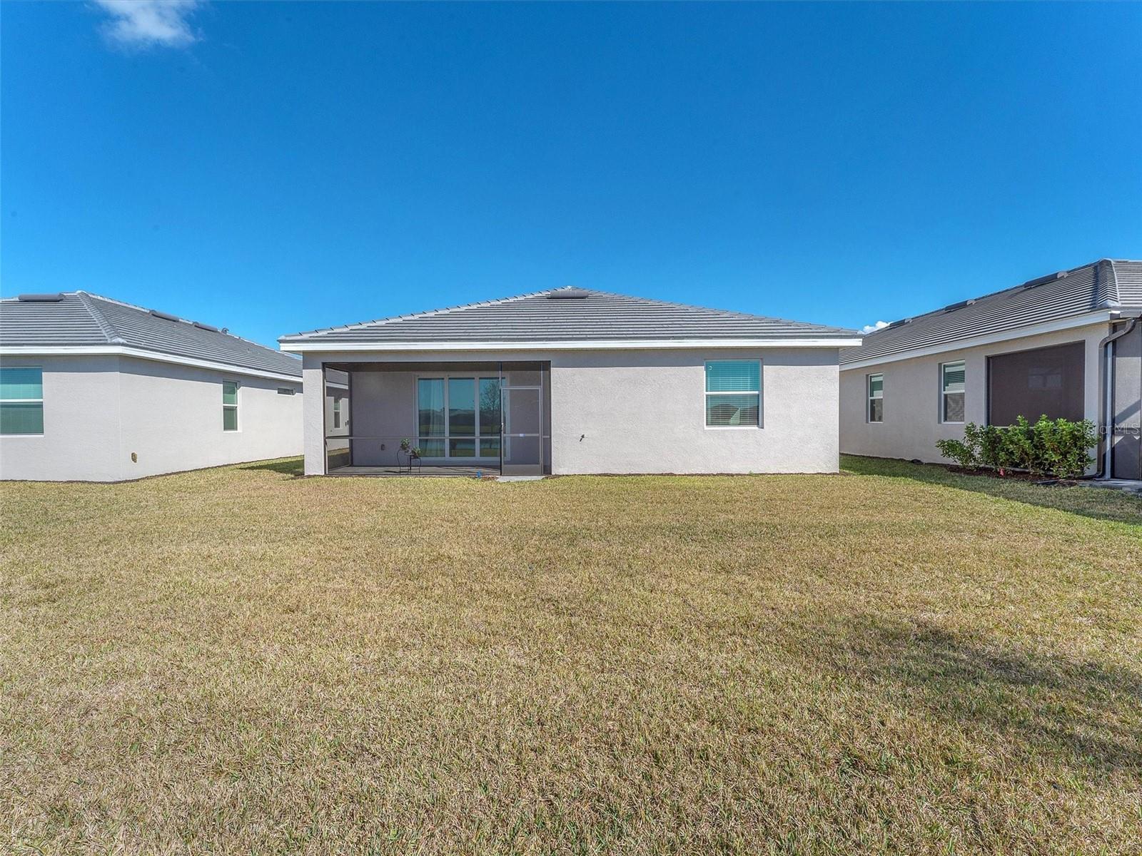 7961 Lakes Edge Ln Property Photo 23